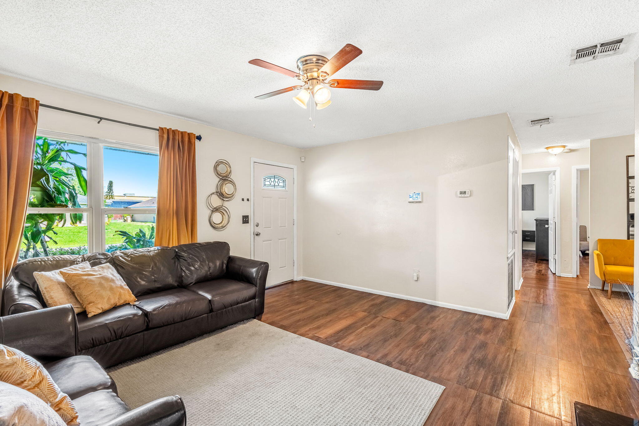 230 Mardi Gras Avenue NW