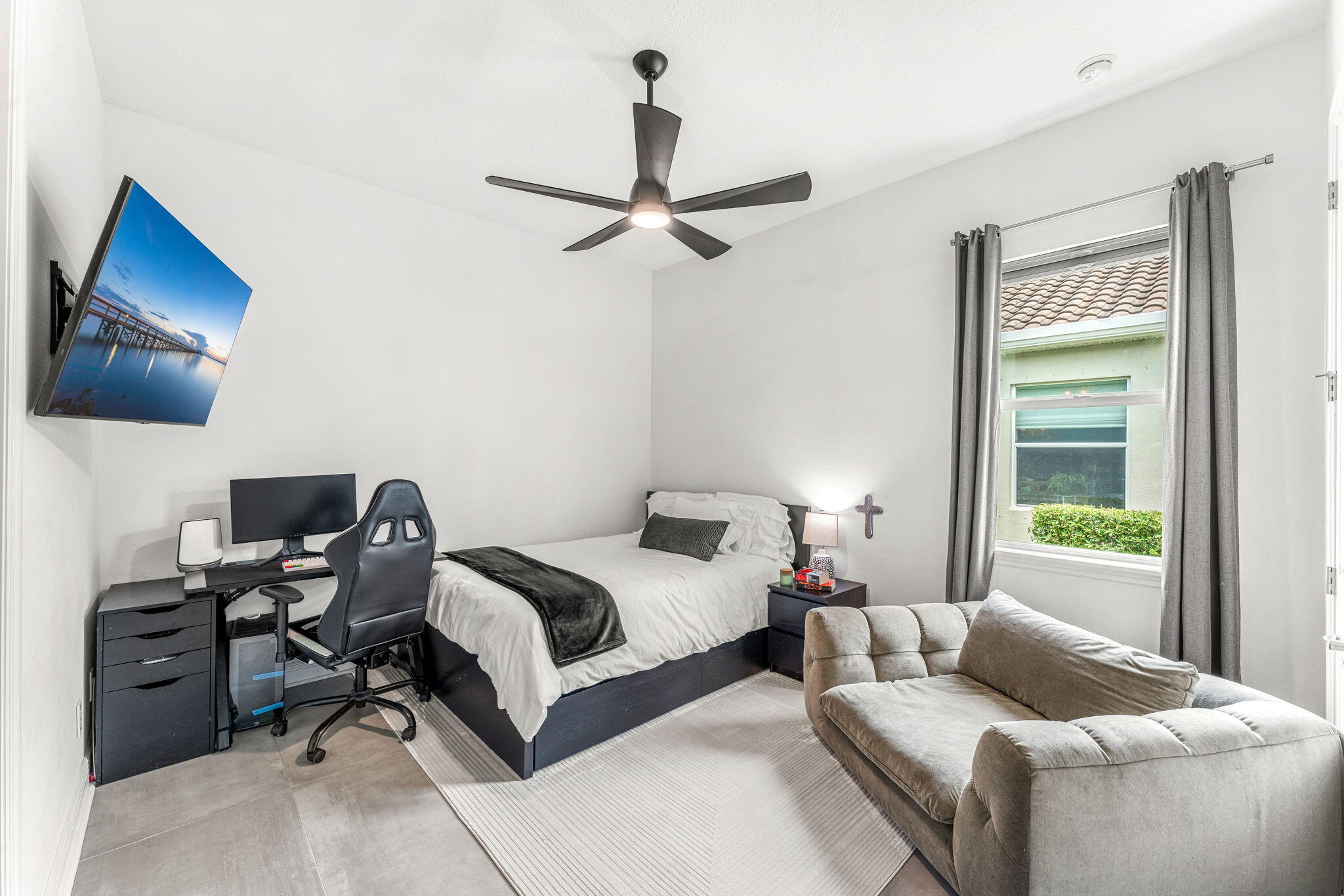 239 Britannia Court