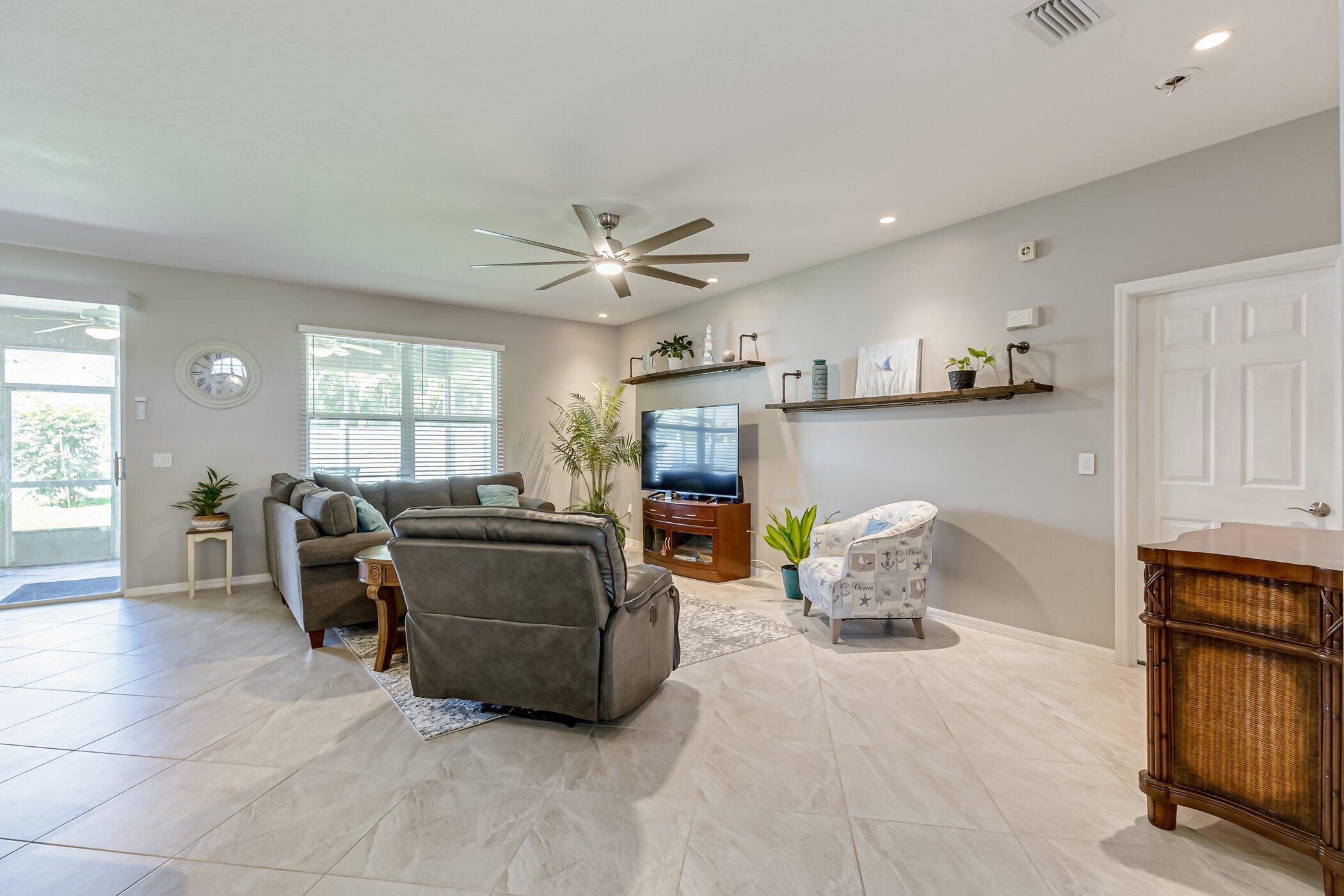 1410 Whitman Drive