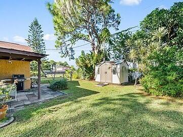 5425 Country Lane