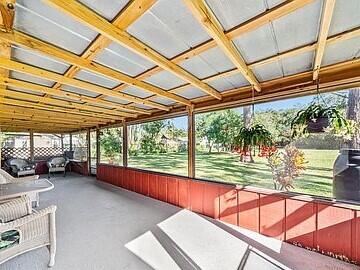 5425 Country Lane