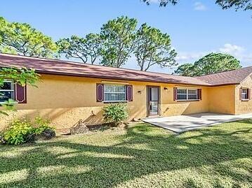 5425 Country Lane