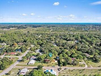 5425 Country Lane