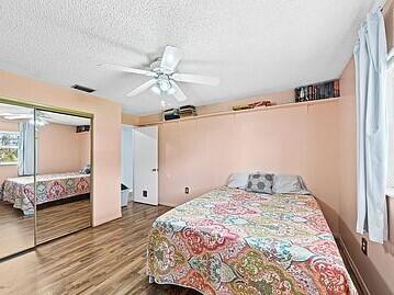 5425 Country Lane