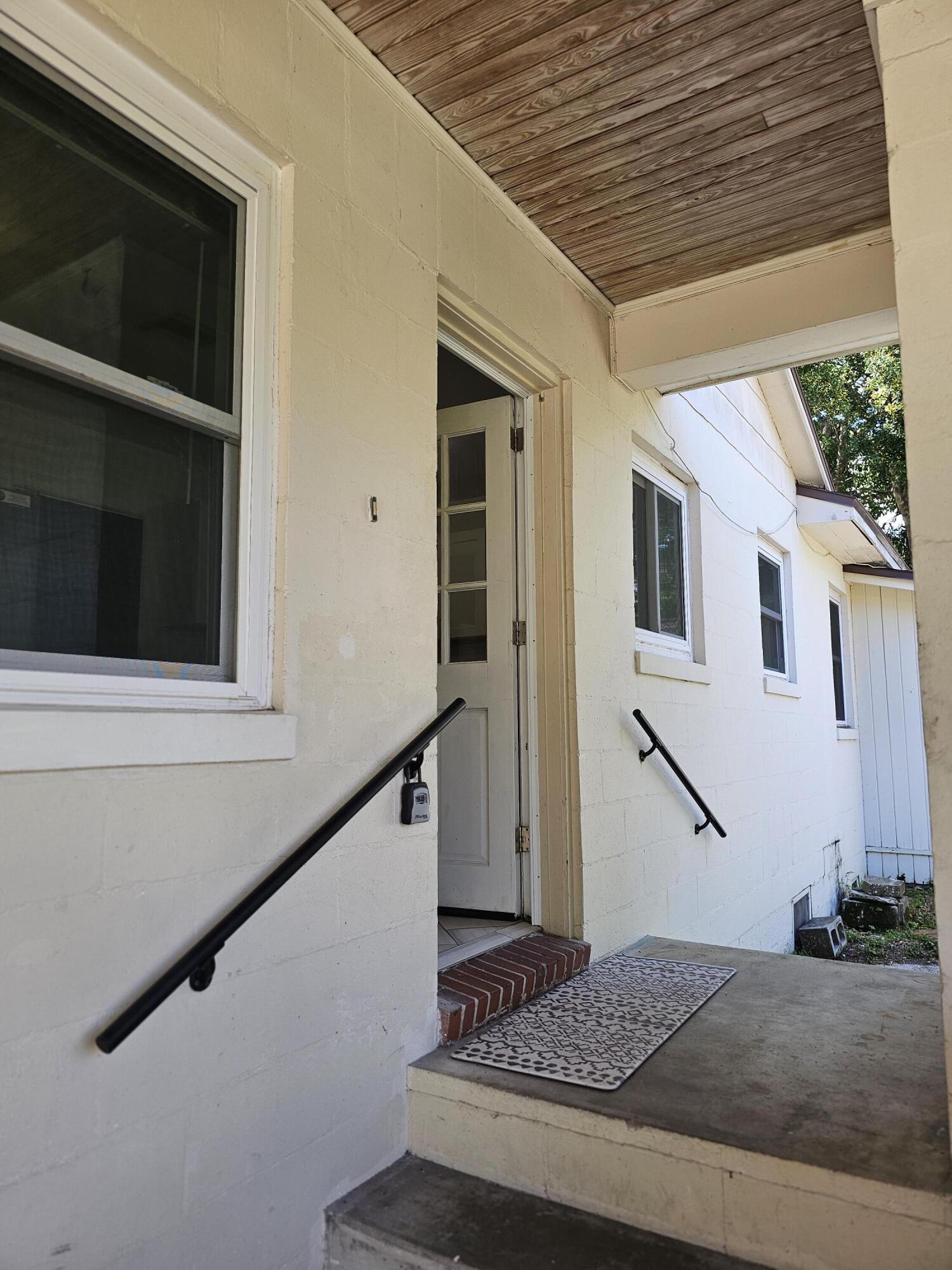 2115 Macfarland Drive