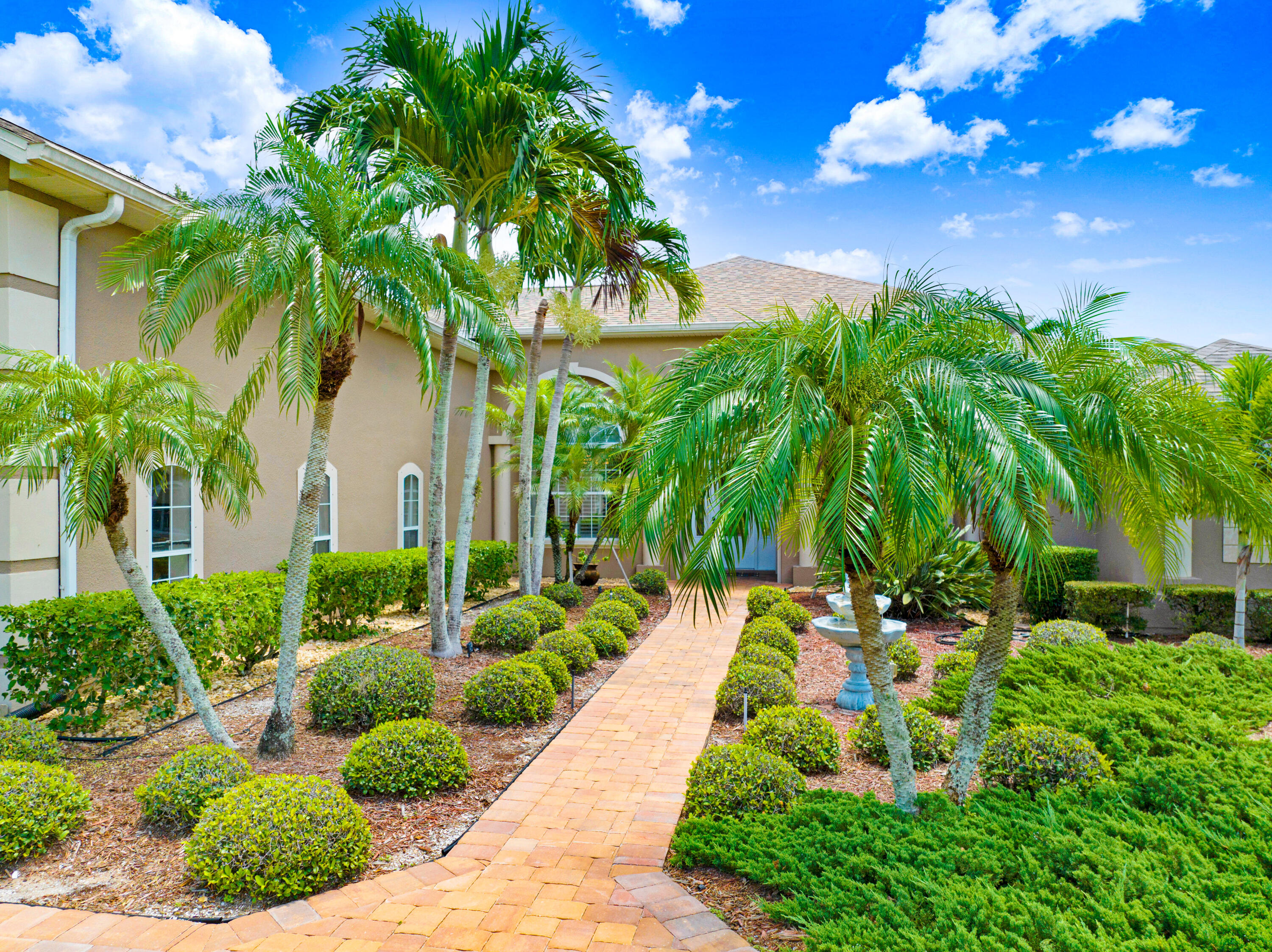 4031 Tradewinds Trail