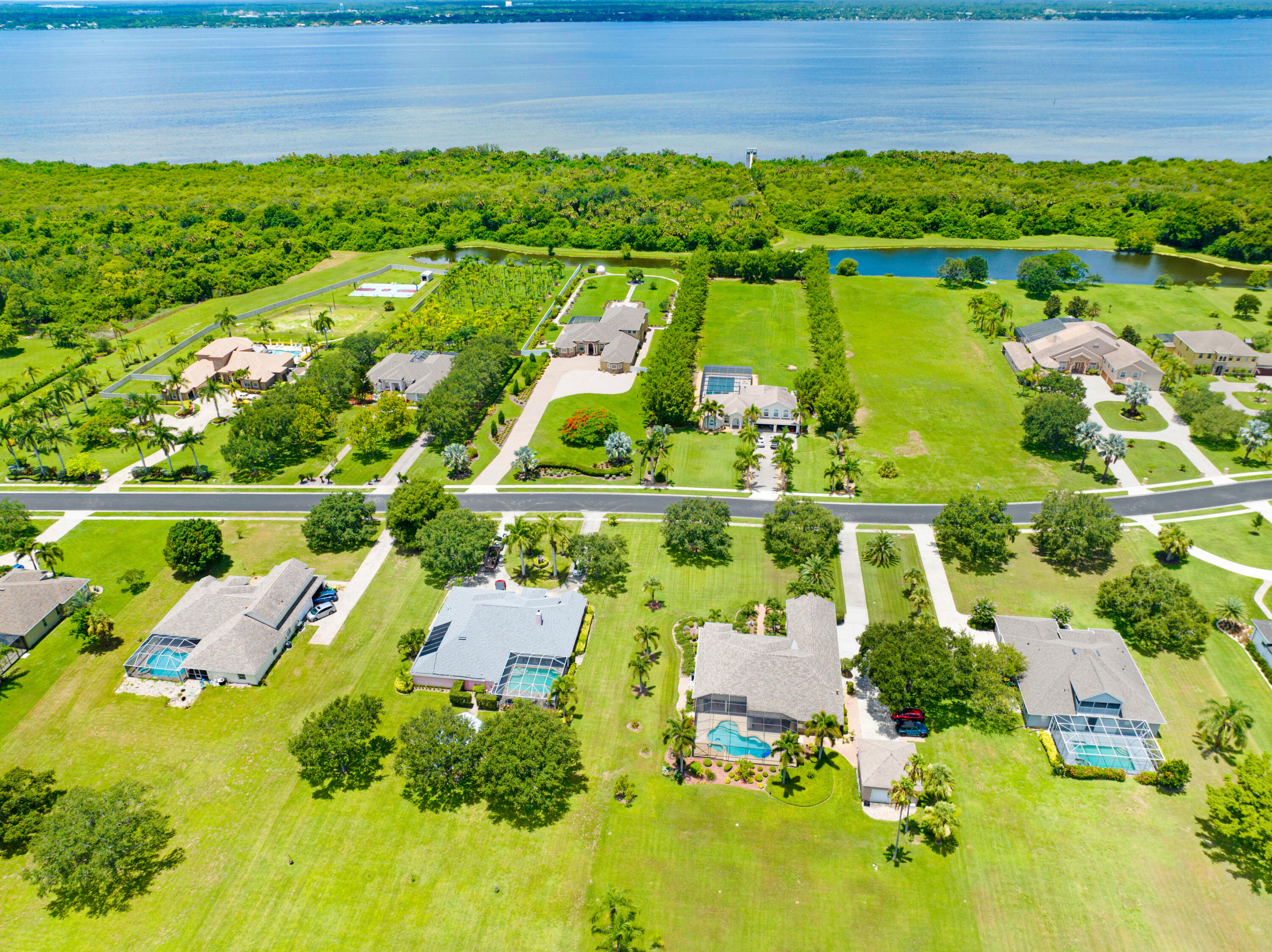 4031 Tradewinds Trail