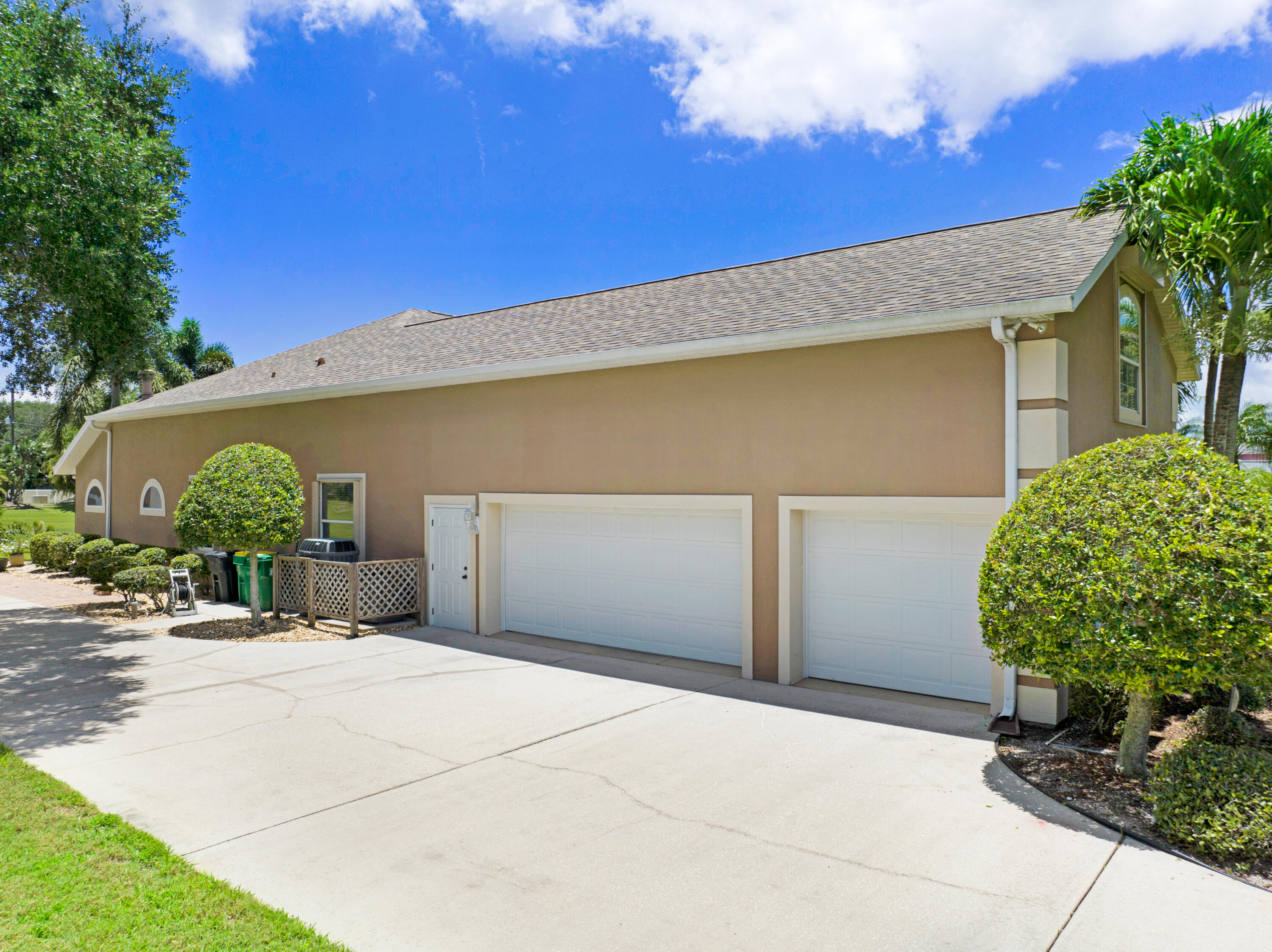 4031 Tradewinds Trail