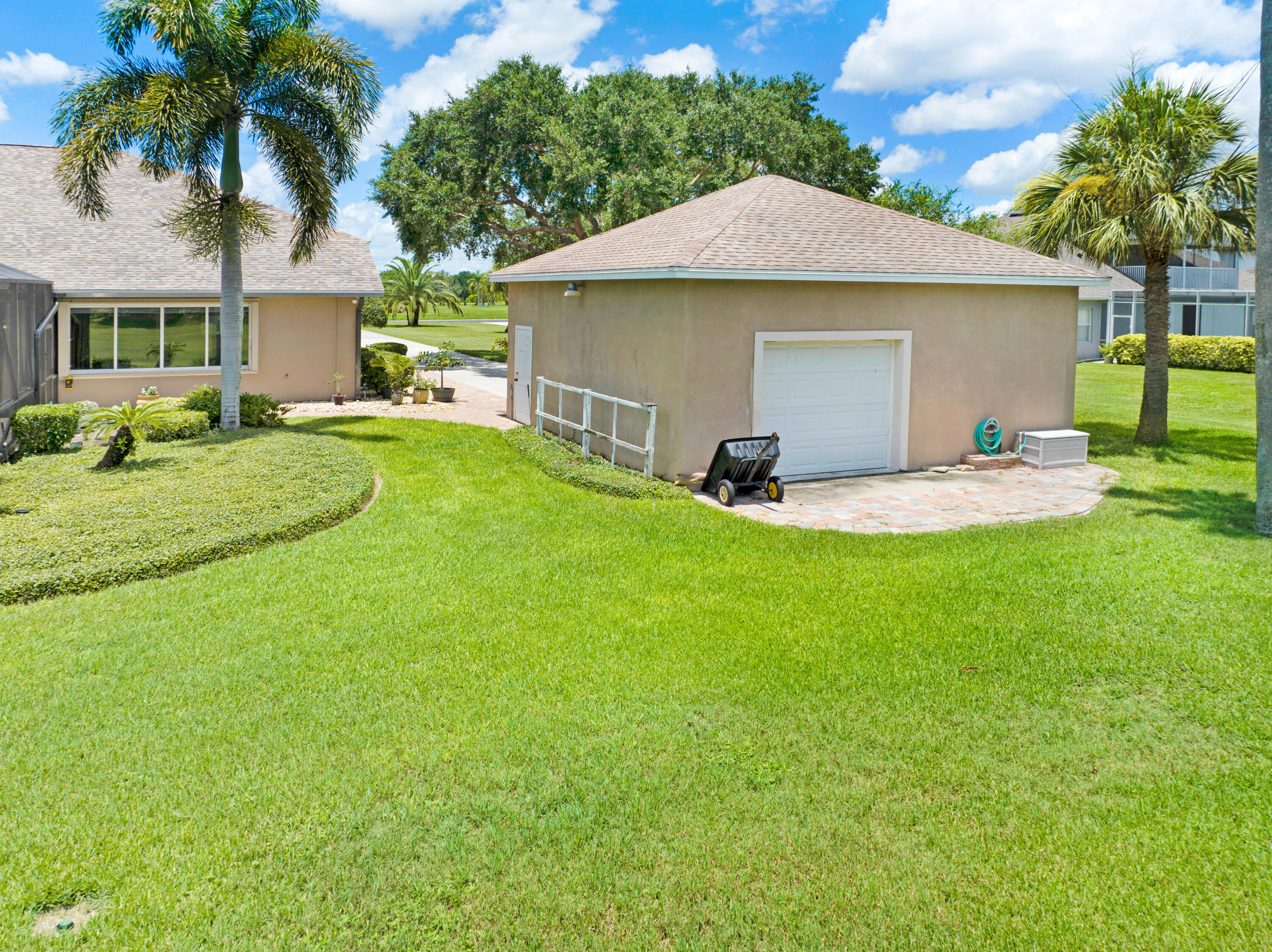 4031 Tradewinds Trail