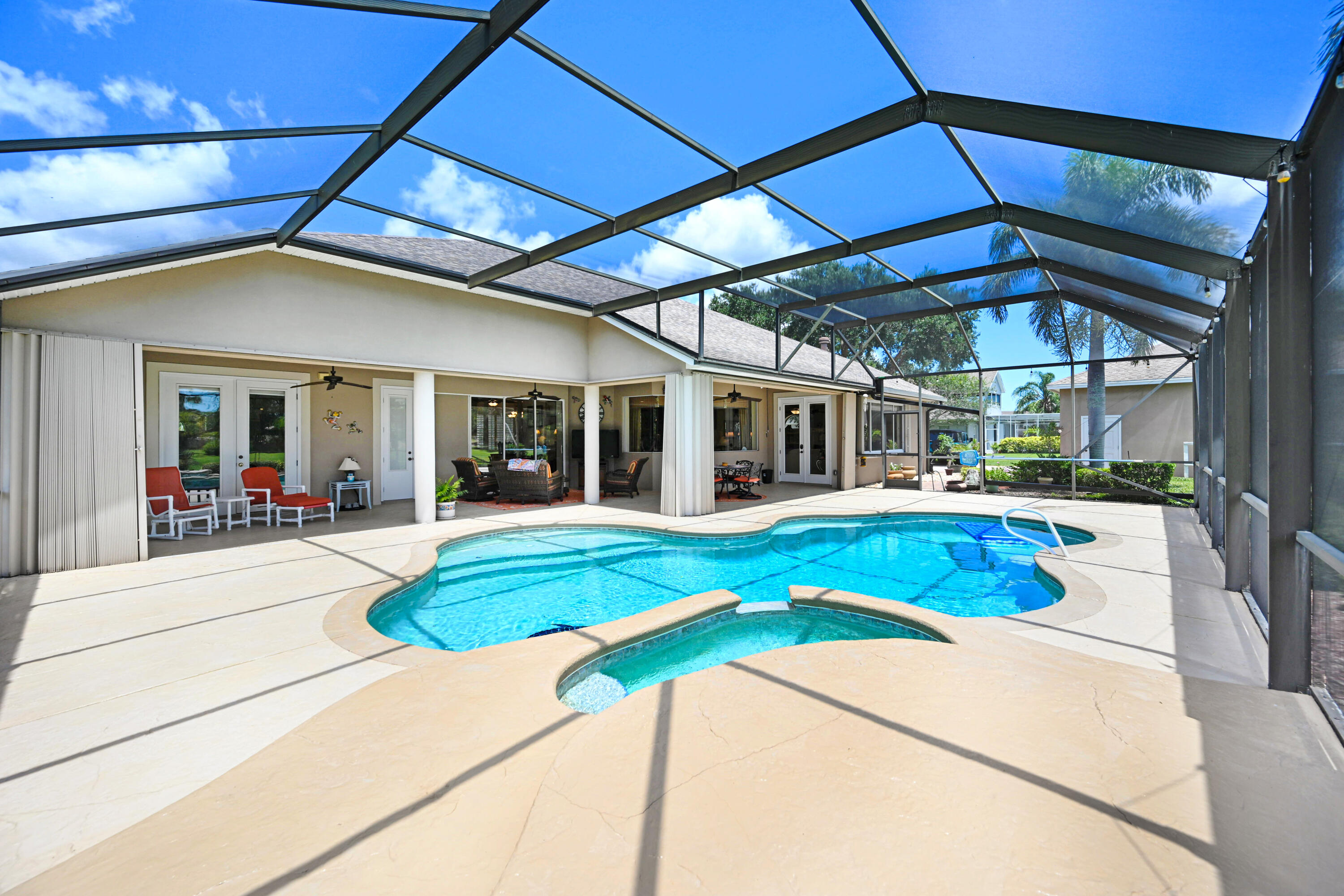 4031 Tradewinds Trail