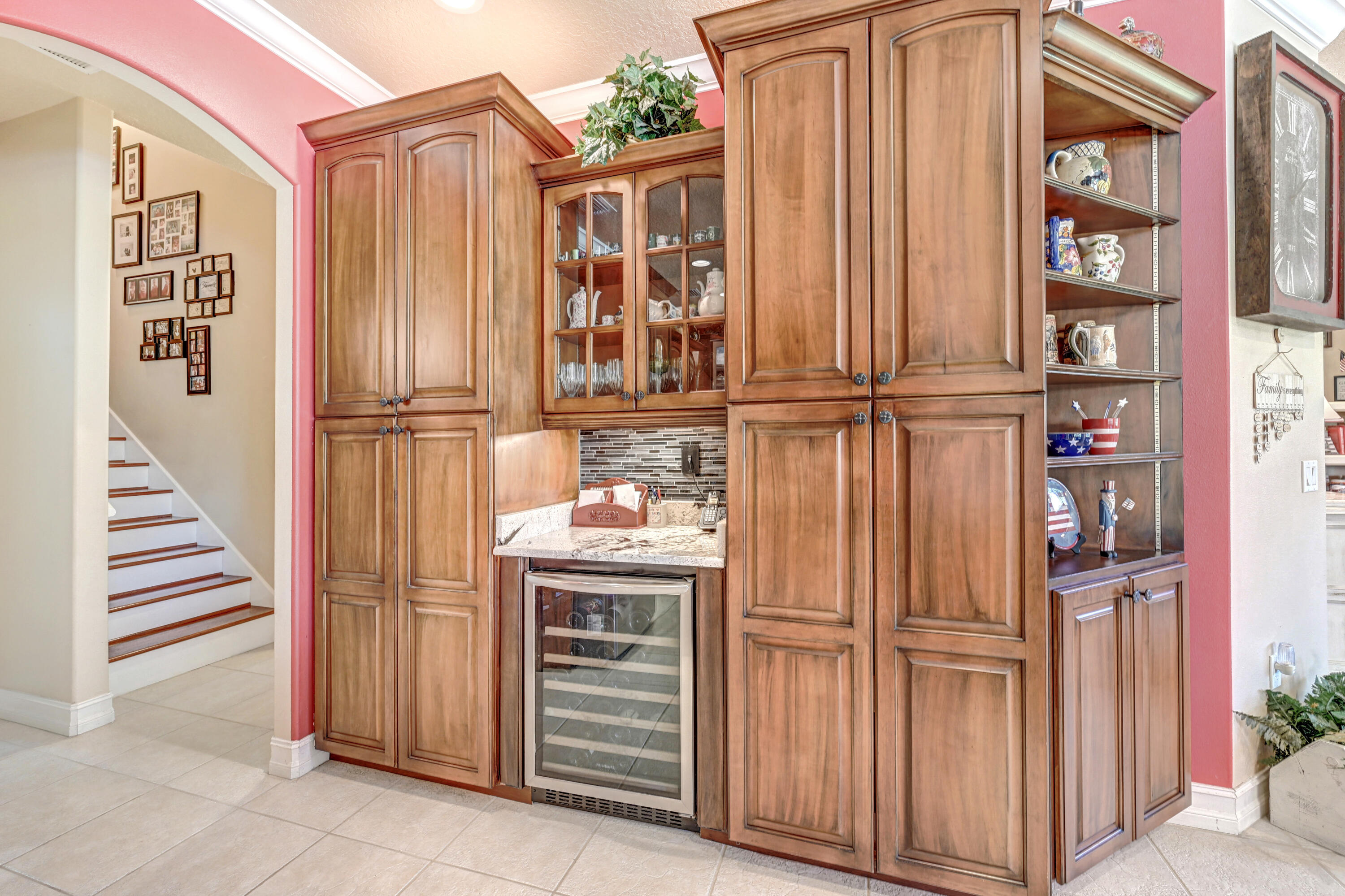 4031 Tradewinds Trail