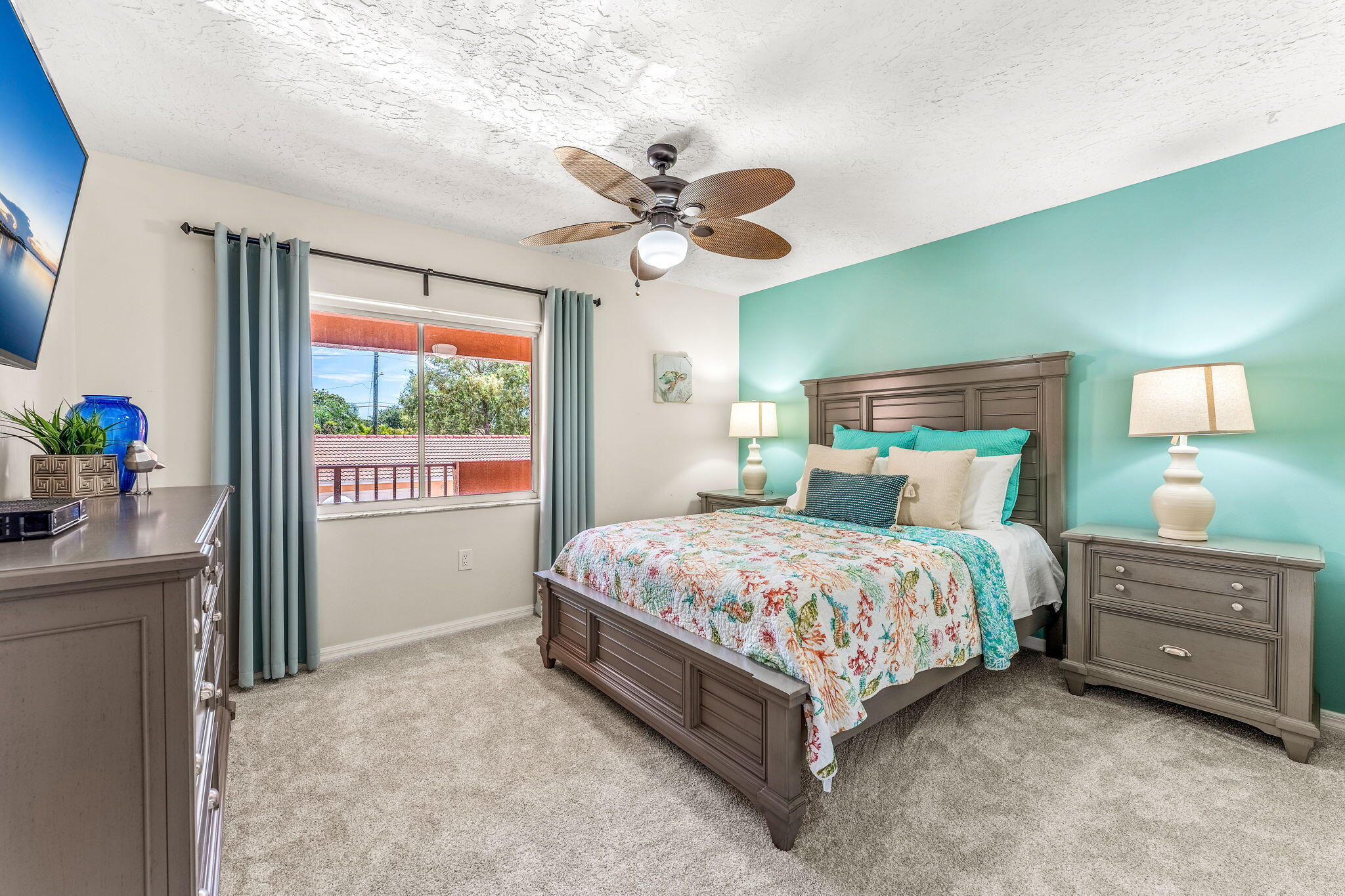 343 N Tropical Trail, 204