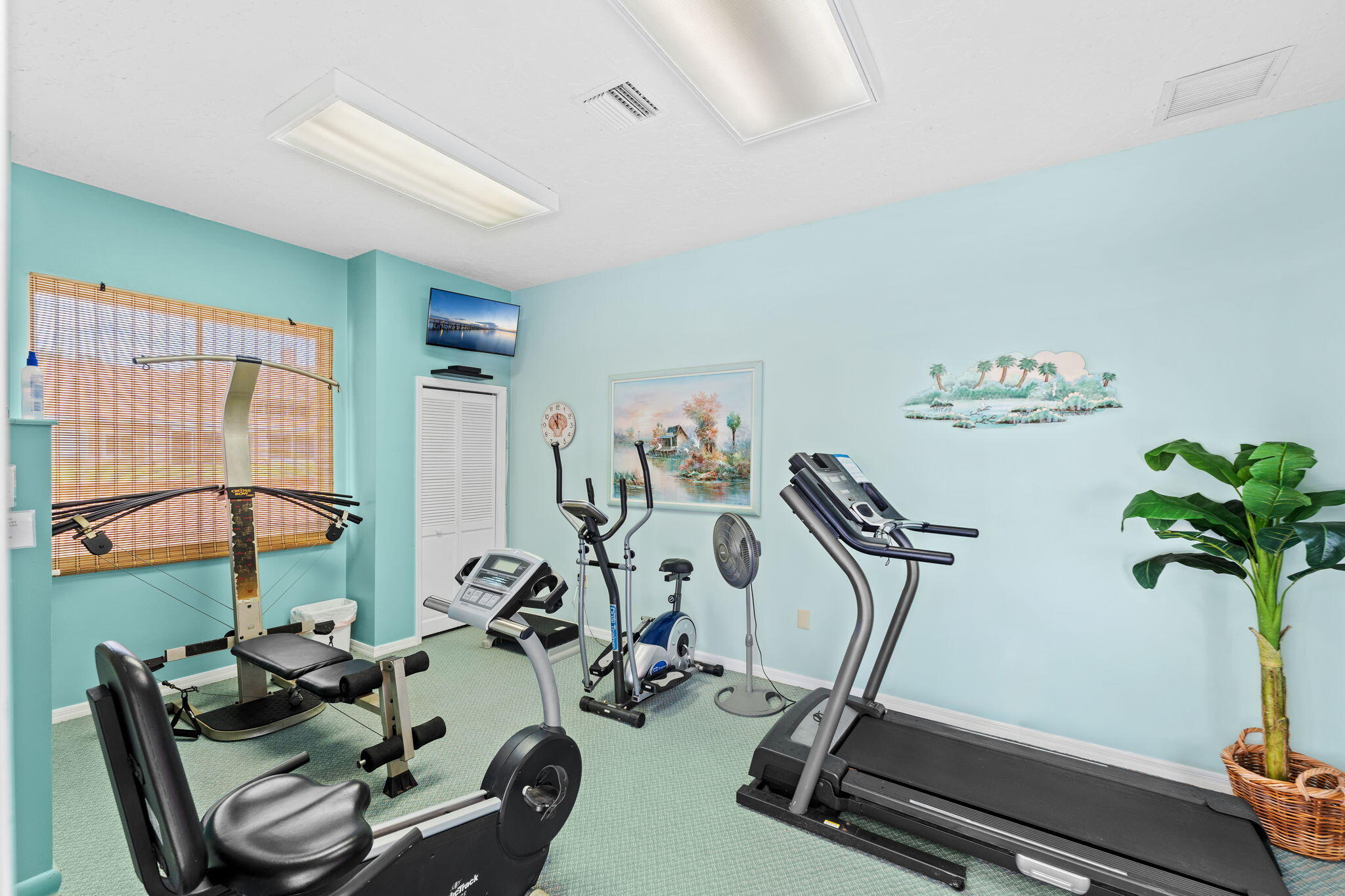 343 N Tropical Trail, 204