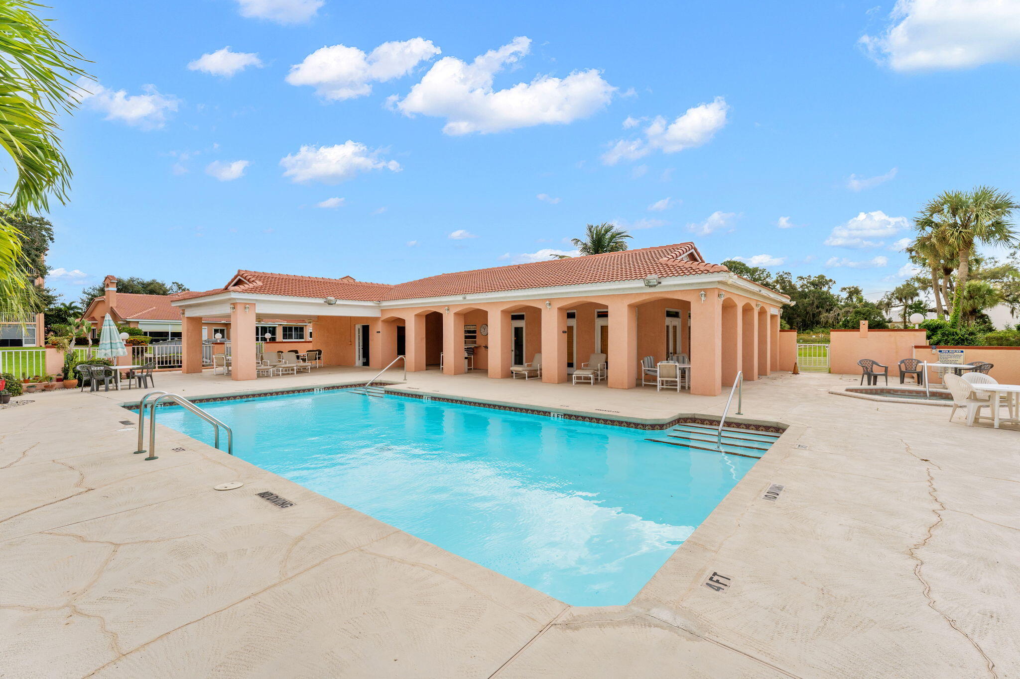 343 N Tropical Trail, 204
