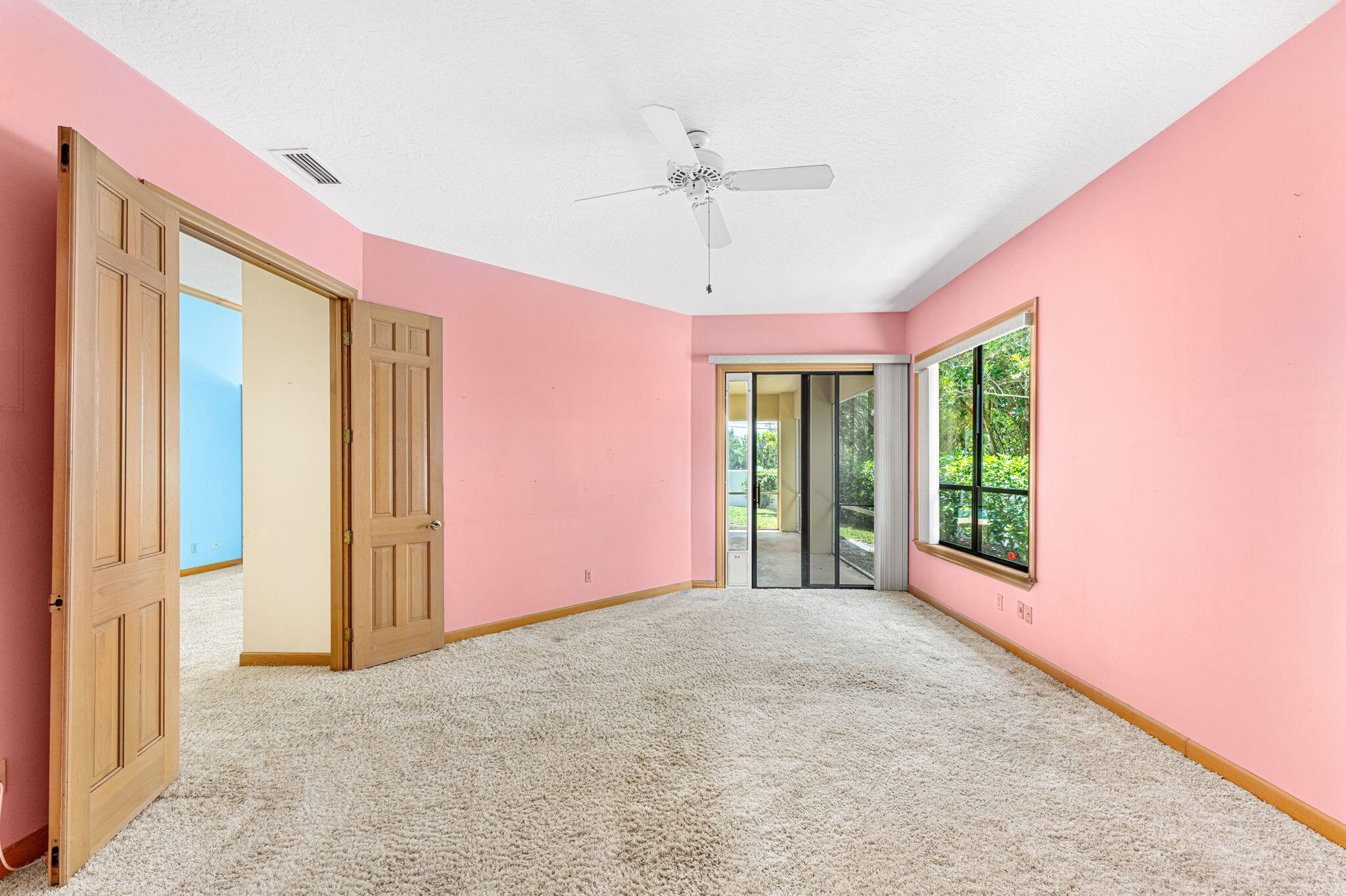 881 Peregrine Drive