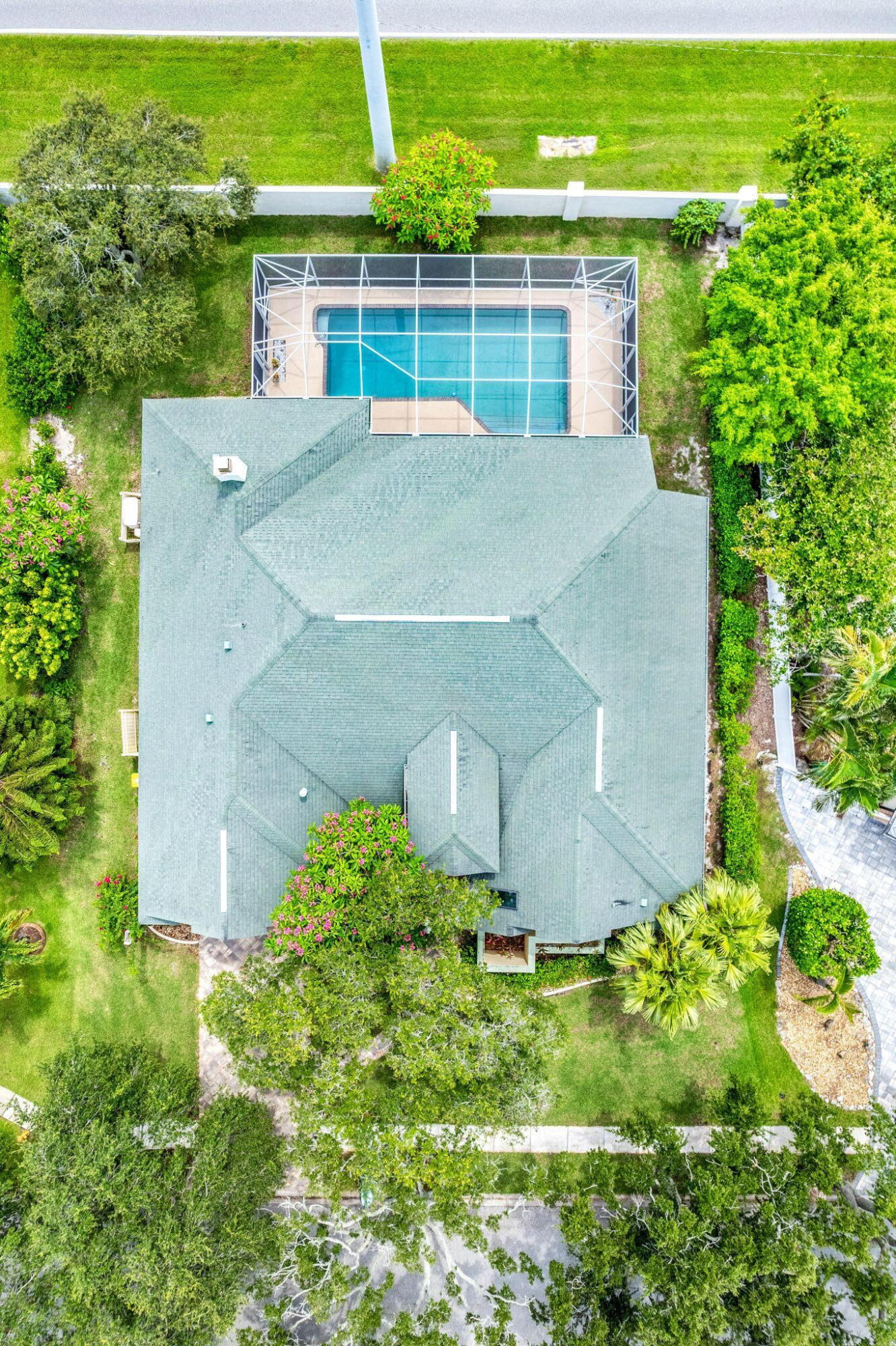 881 Peregrine Drive