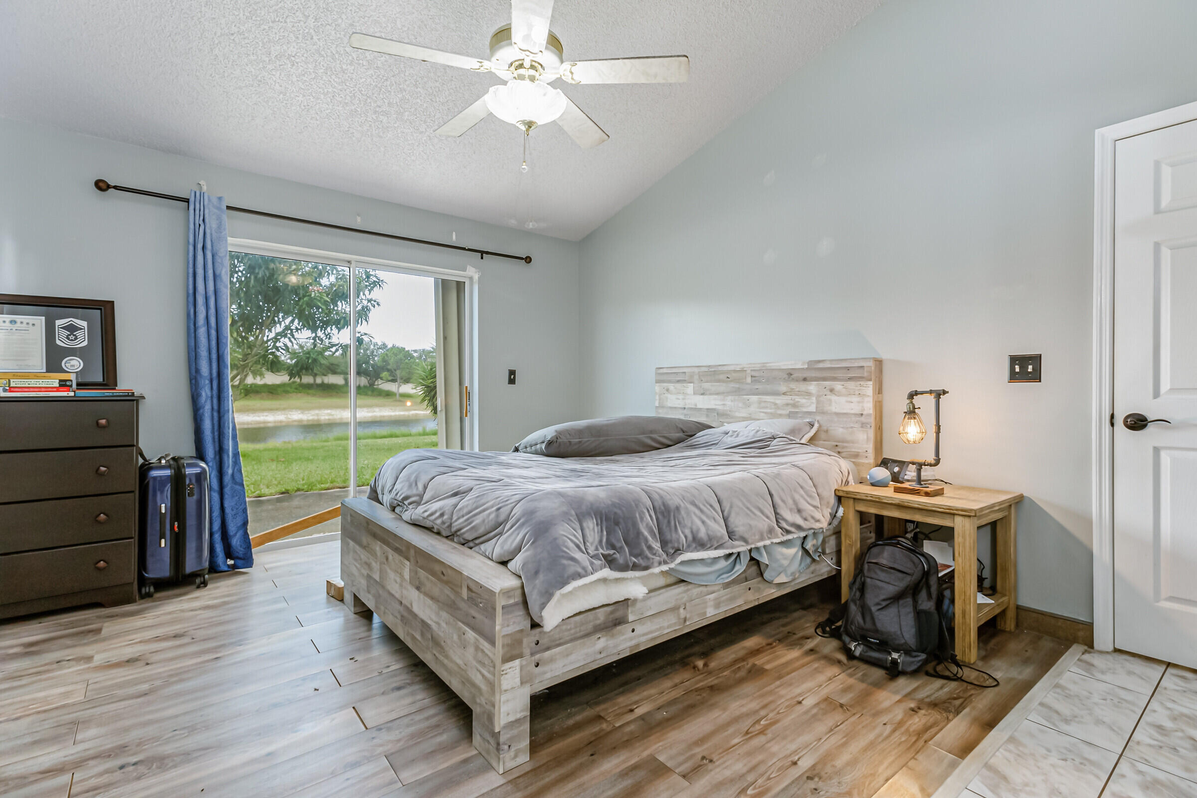 3154 Lago Vista Drive