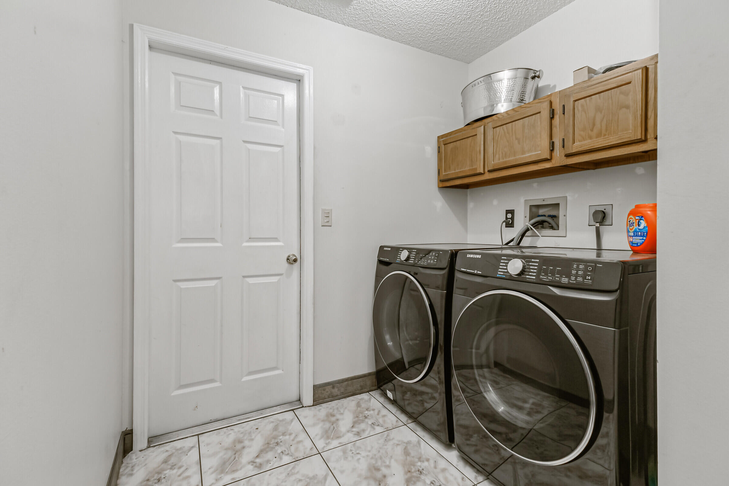 3154 Lago Vista Drive