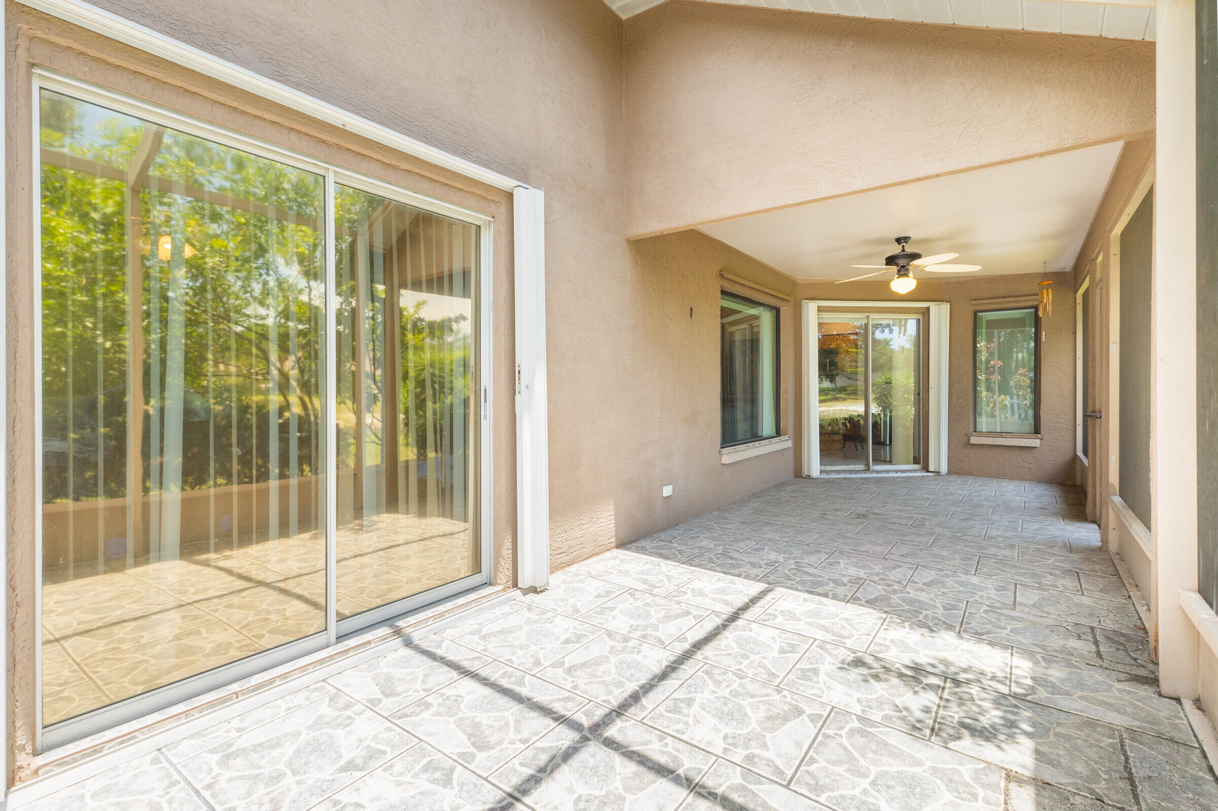 3154 Lago Vista Drive