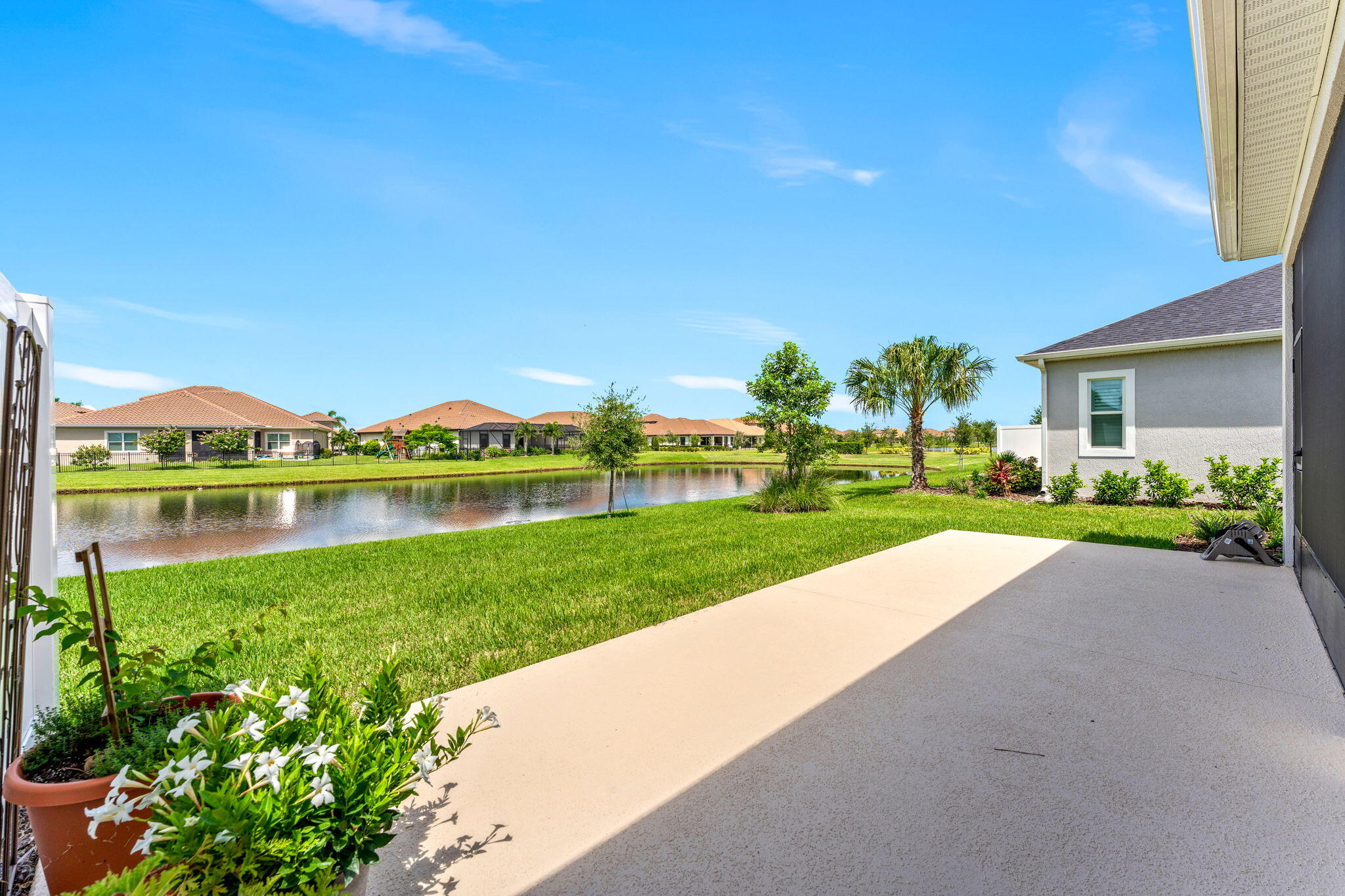 2989 Avalonia Drive