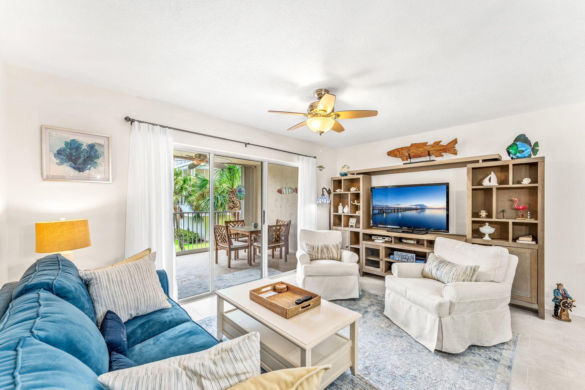 606 Shorewood Drive, 202