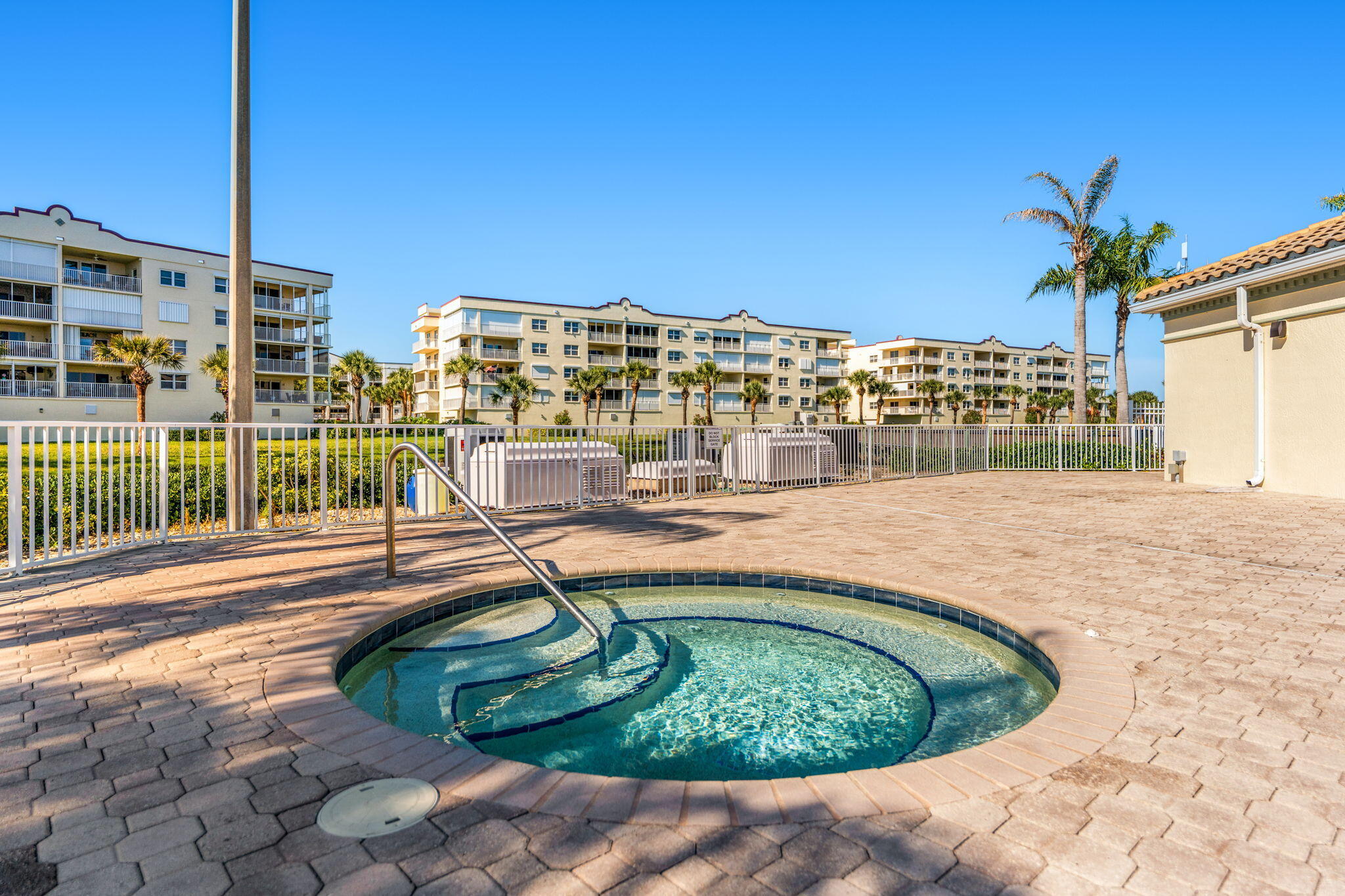 8931 Lake Drive, C206
