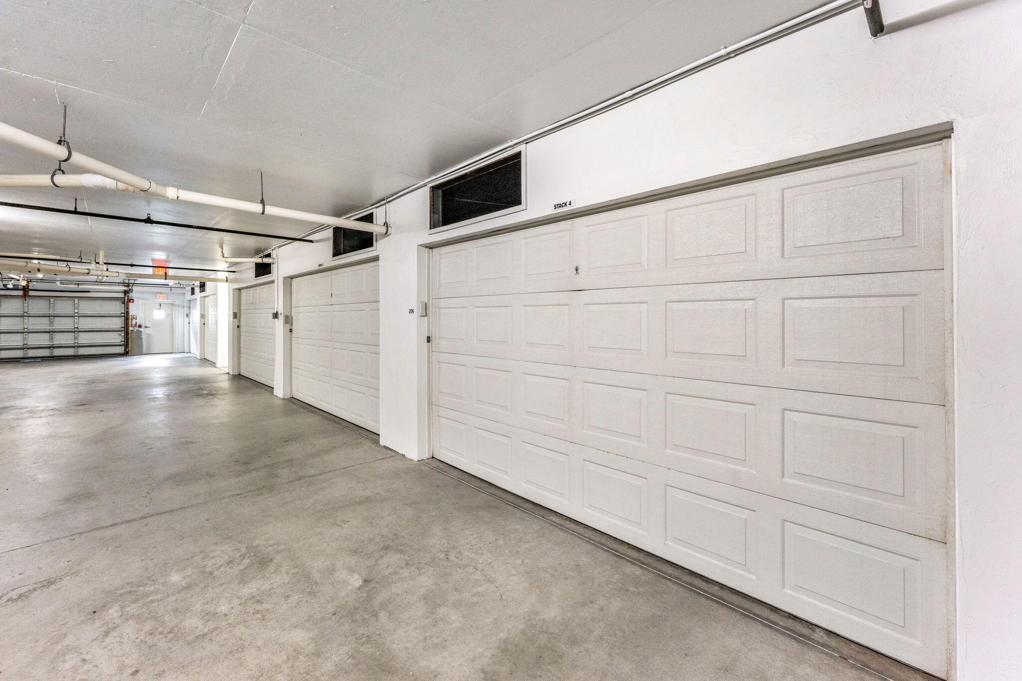 8931 Lake Drive, C206