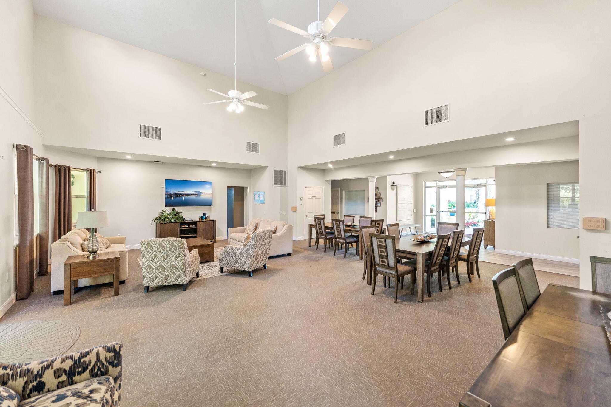 8931 Lake Drive, C206