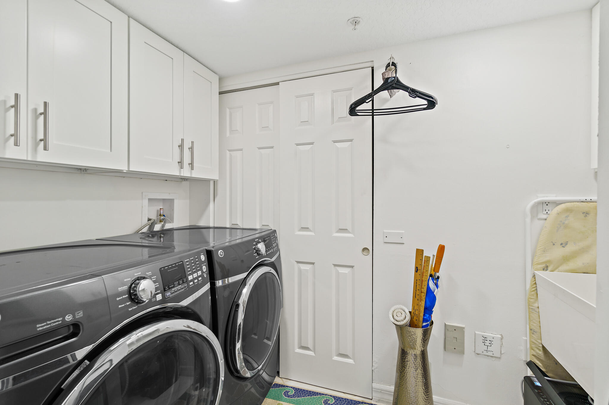 3740 Ocean Beach Boulevard, 605
