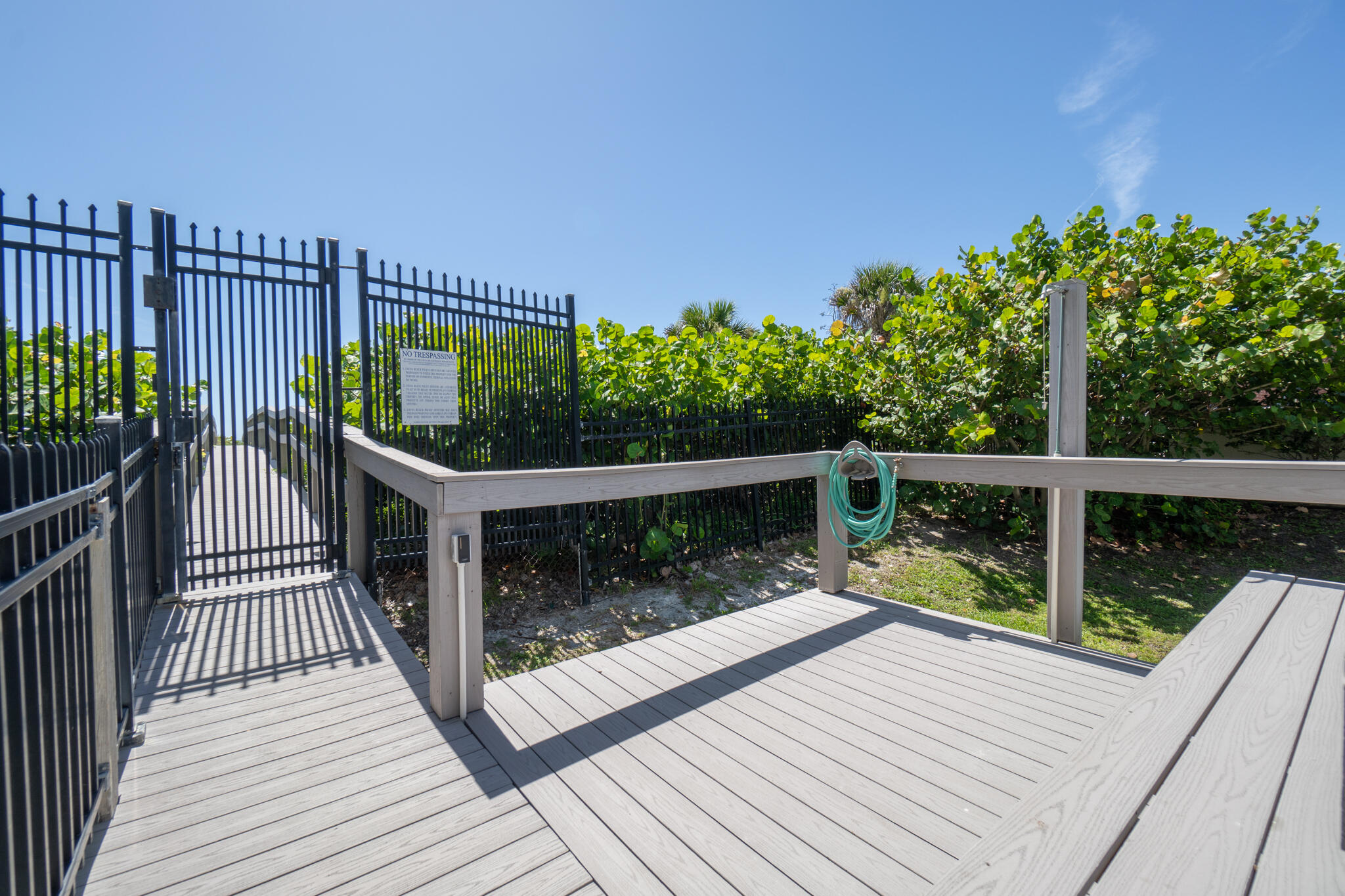 3740 Ocean Beach Boulevard, 605