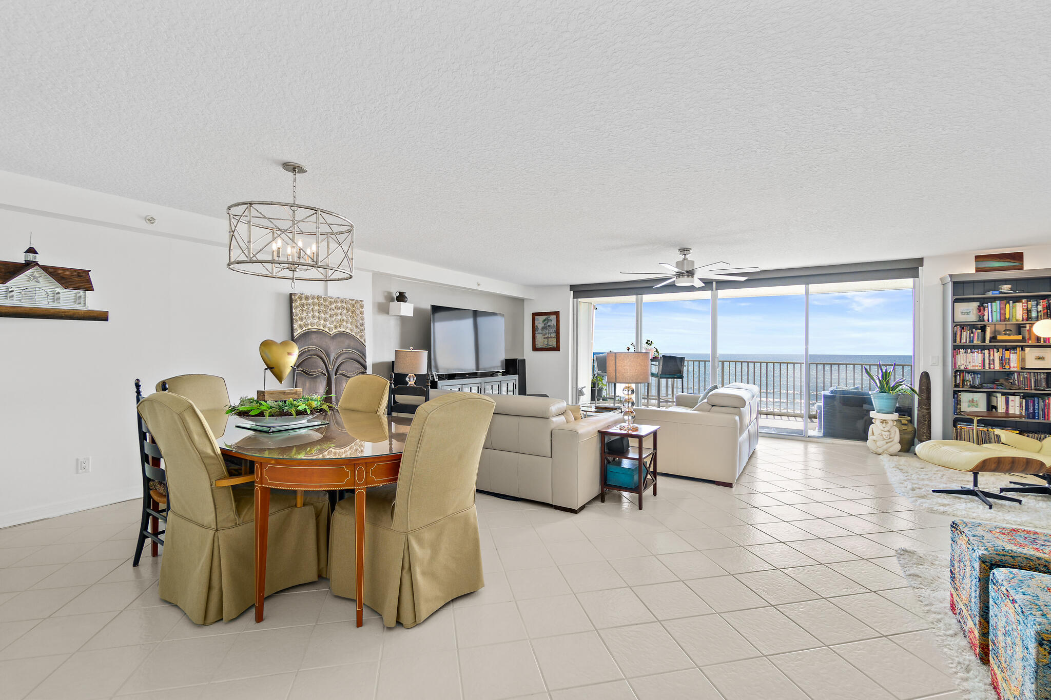 3740 Ocean Beach Boulevard, 605