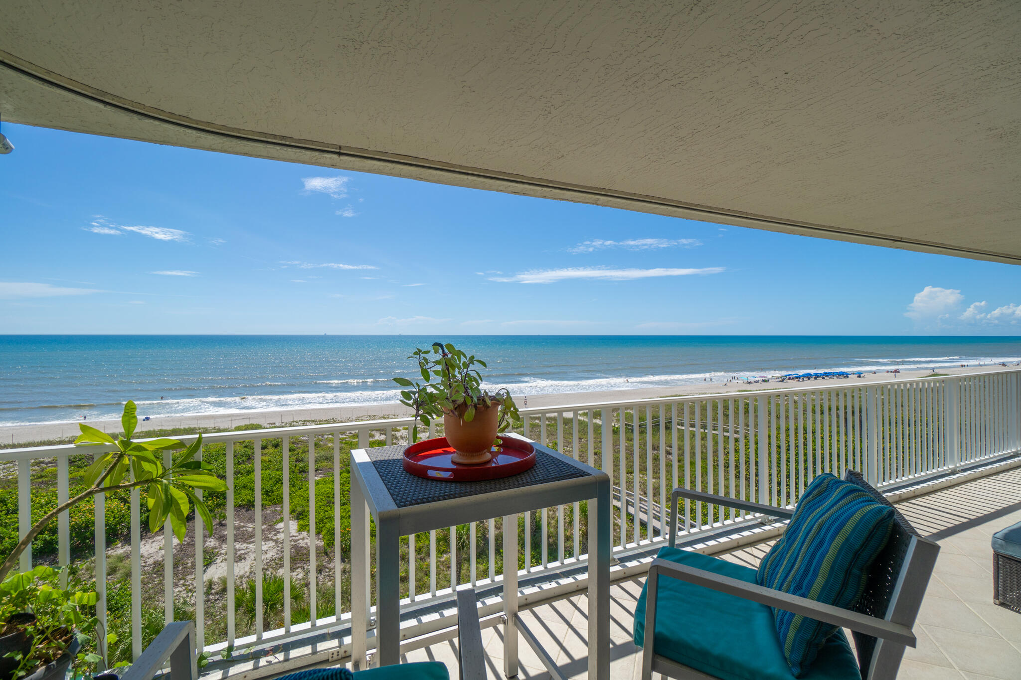 3740 Ocean Beach Boulevard, 605