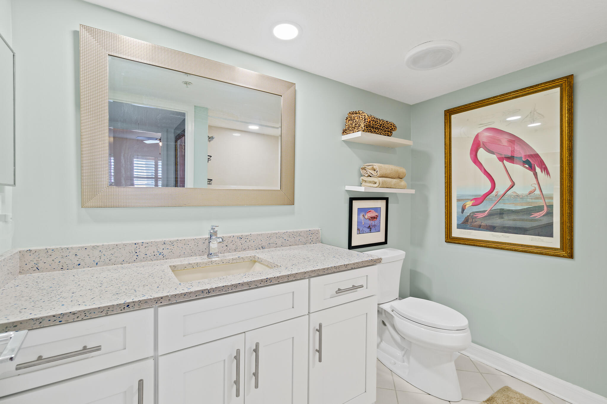 3740 Ocean Beach Boulevard, 605