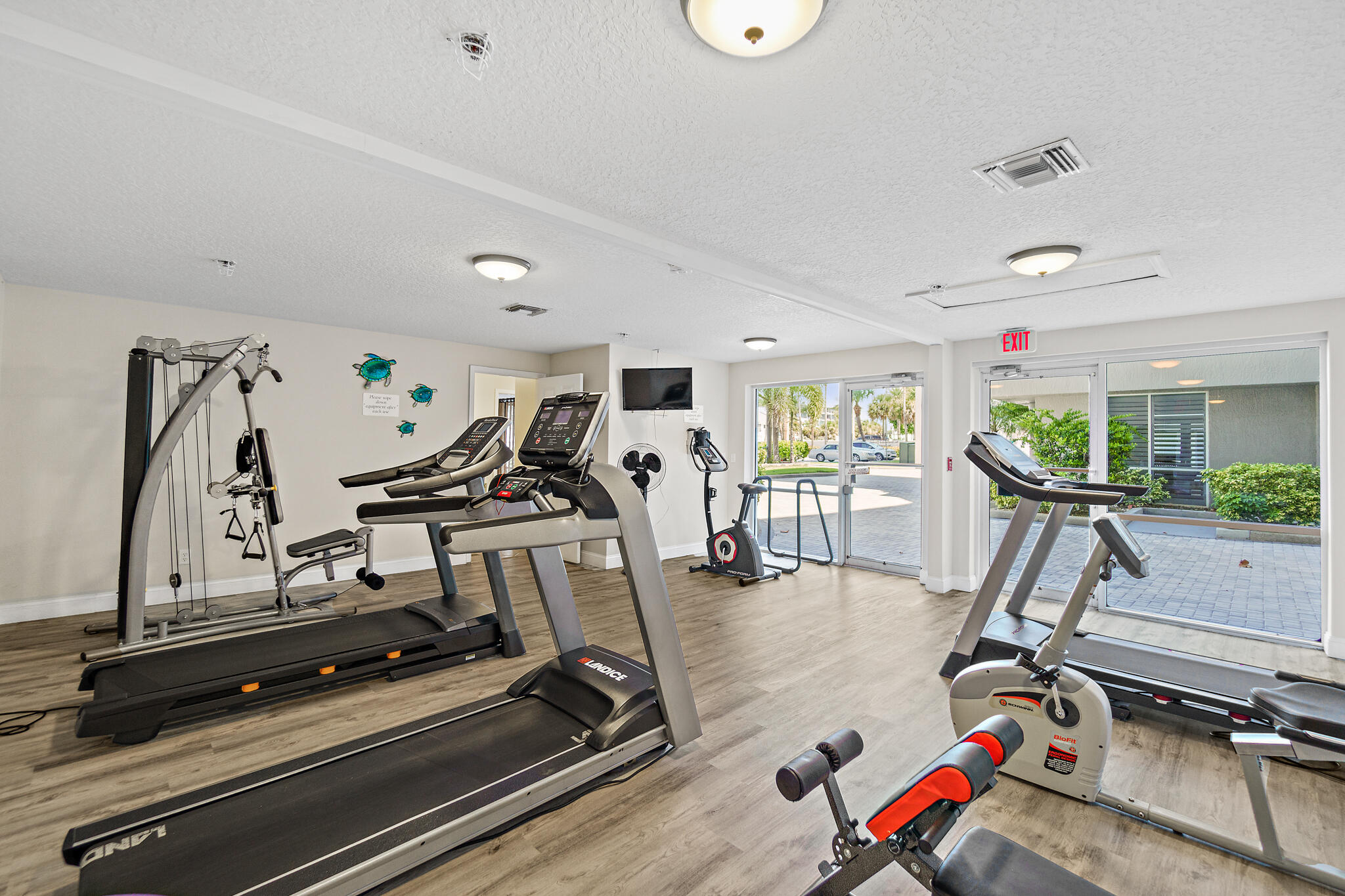 3740 Ocean Beach Boulevard, 605