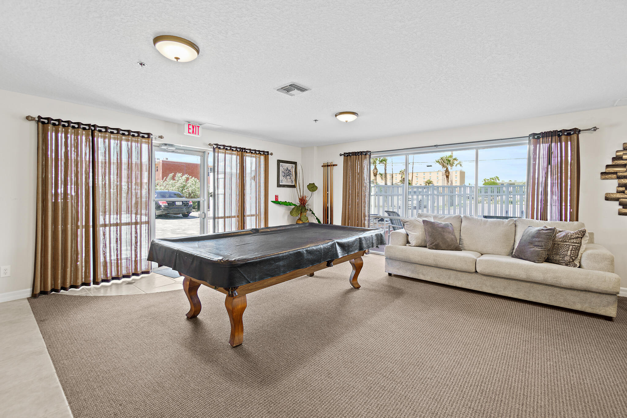 3740 Ocean Beach Boulevard, 605