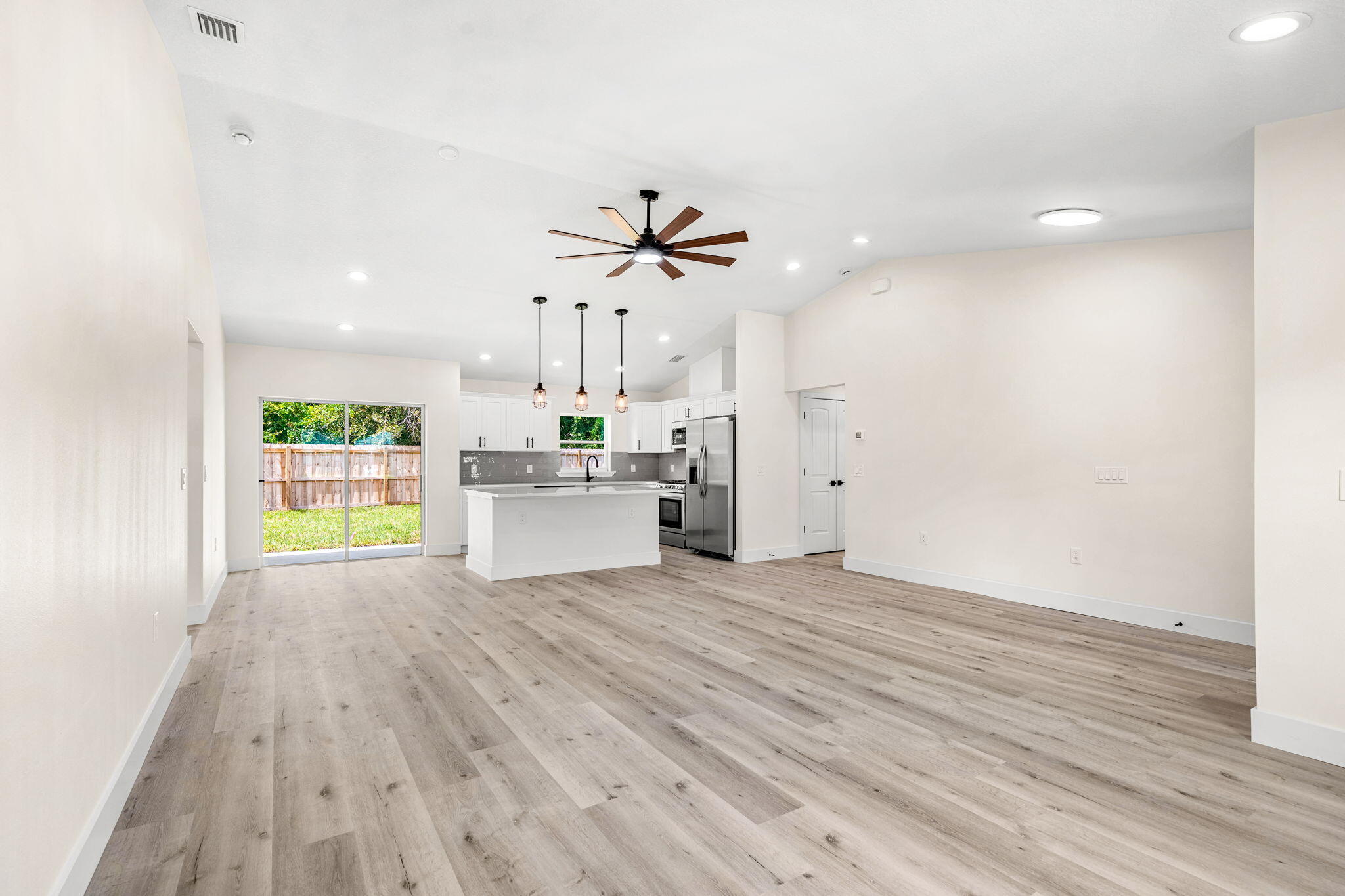 2336 Royal Poinciana Boulevard
