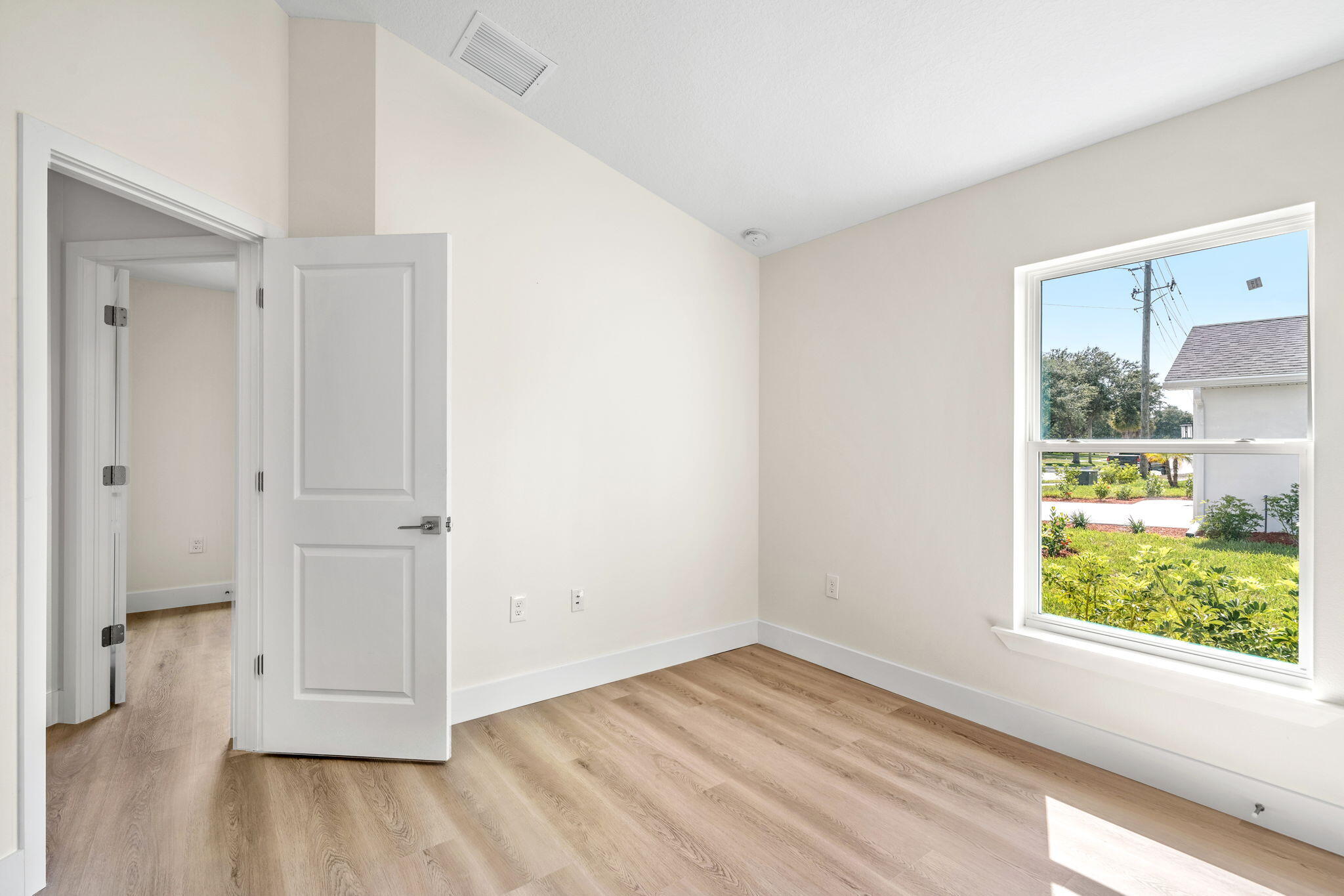 2332 Royal Poinciana Boulevard
