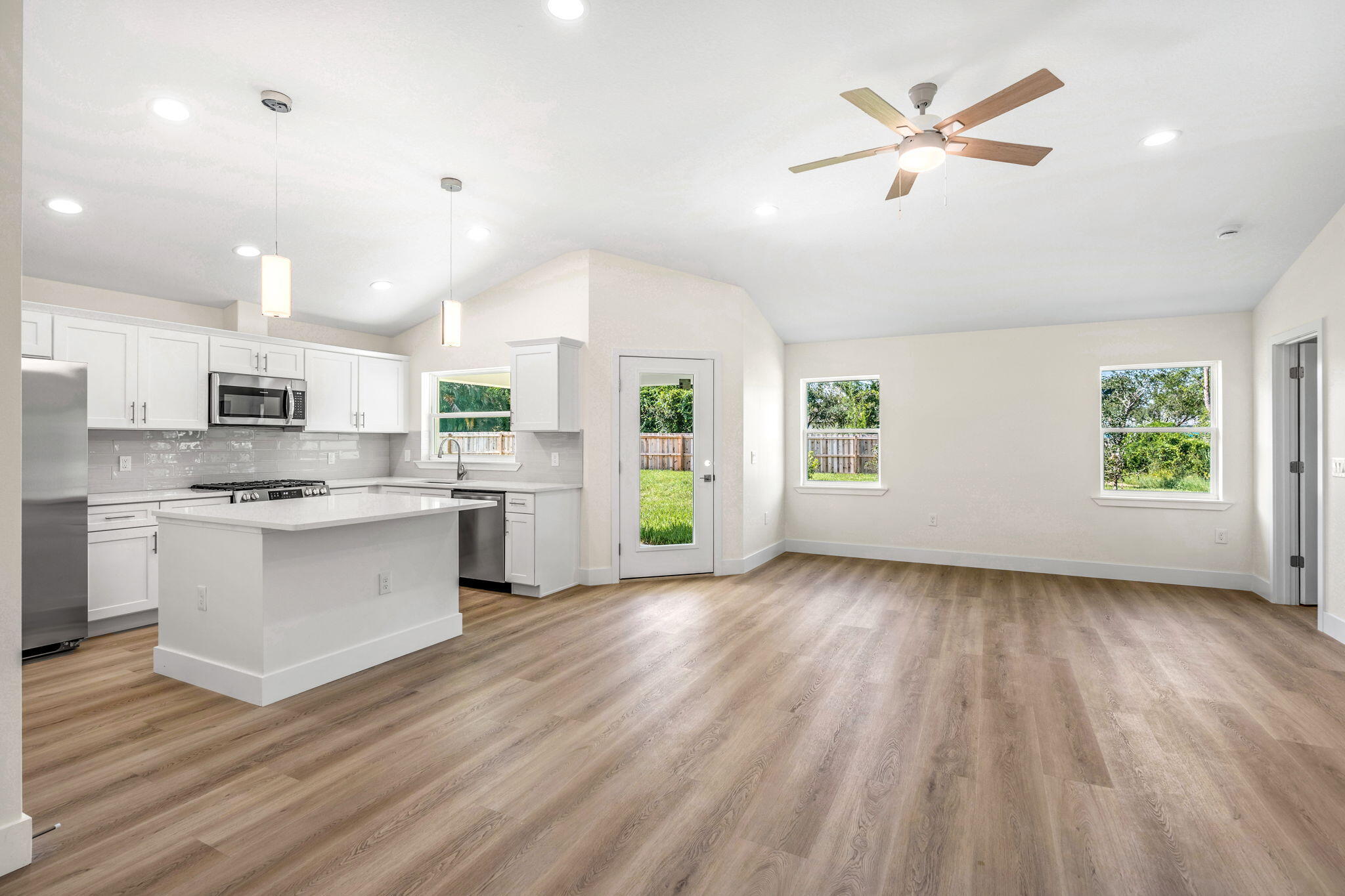 2332 Royal Poinciana Boulevard