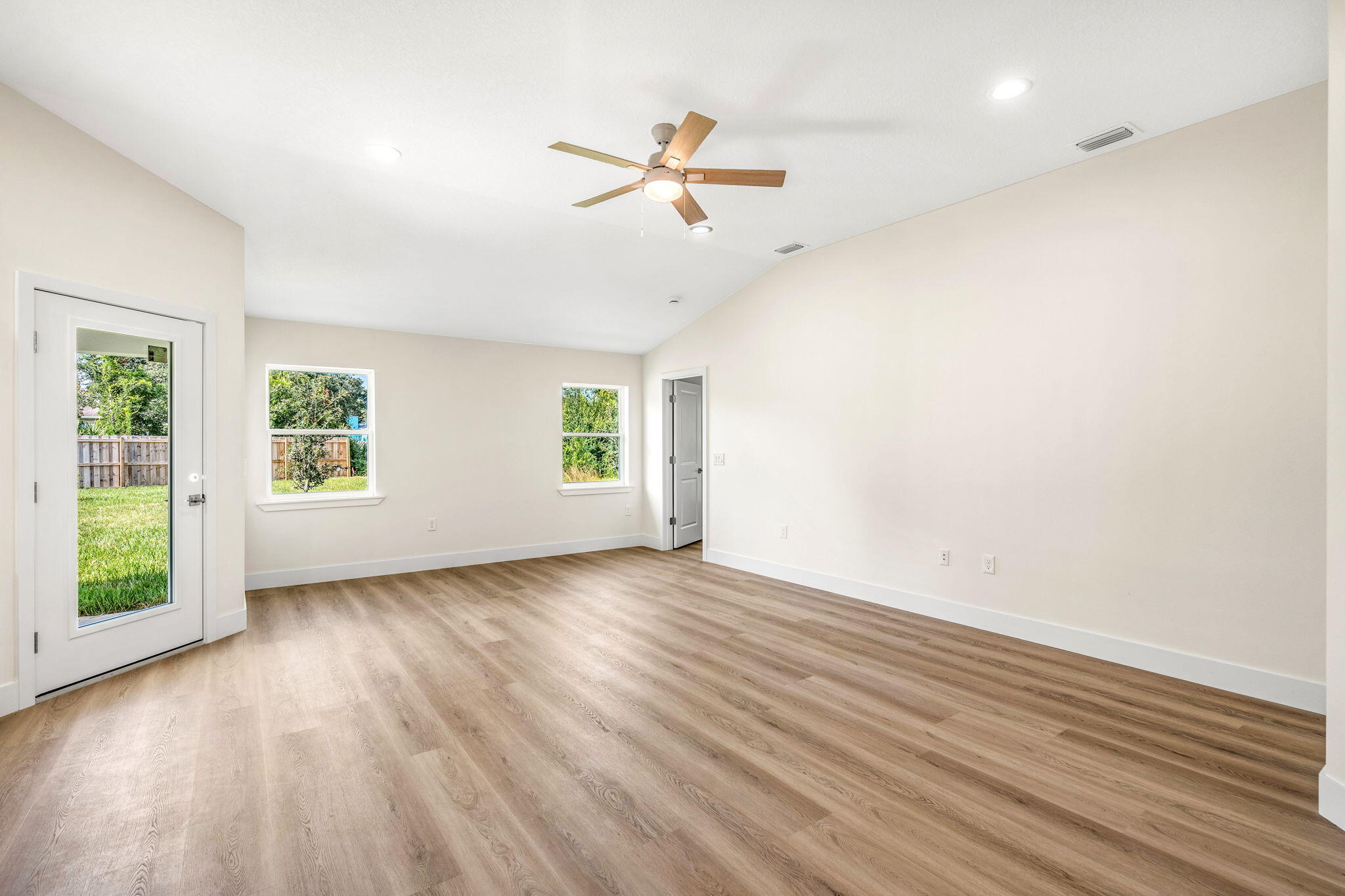 2332 Royal Poinciana Boulevard