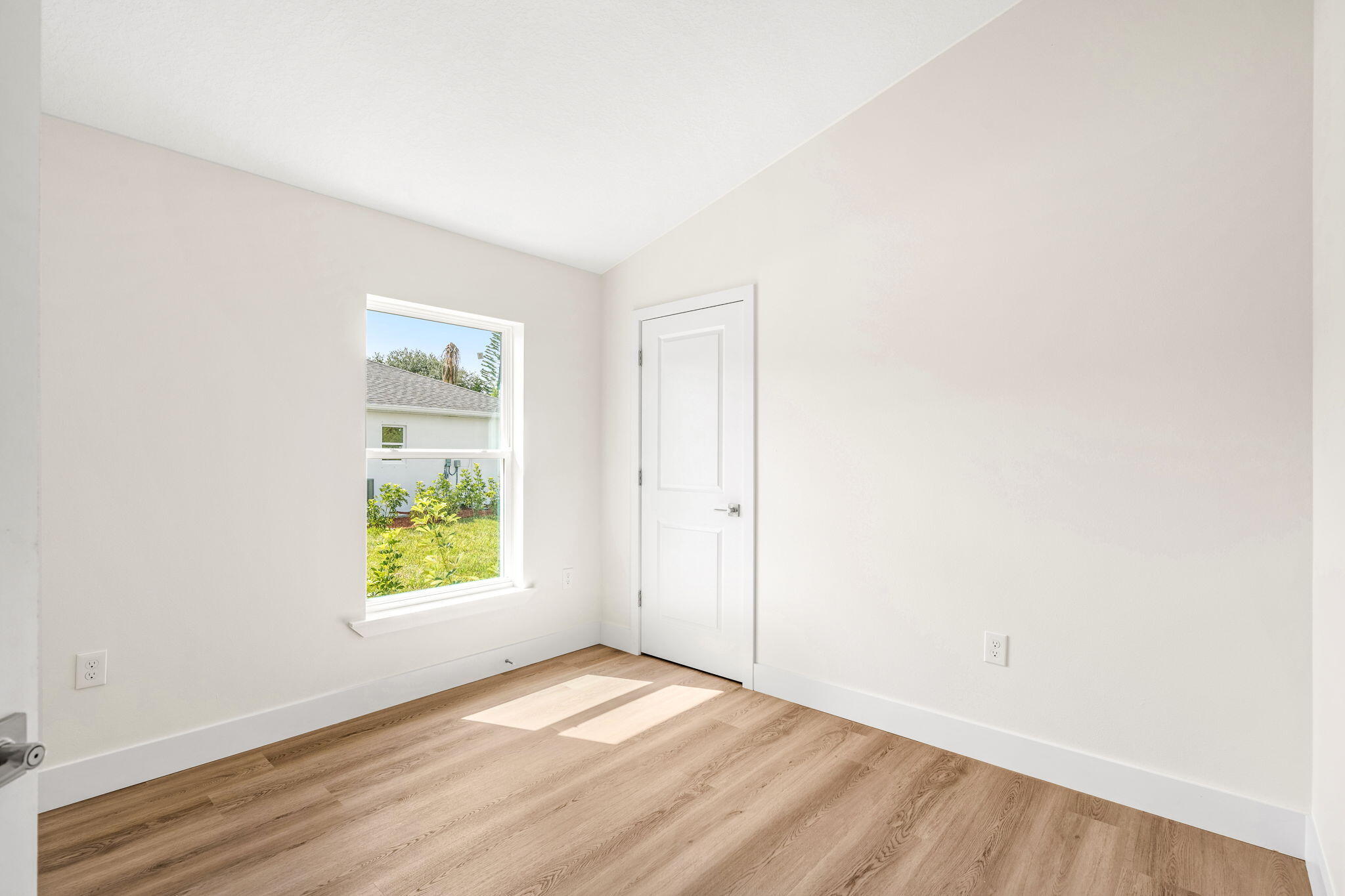 2332 Royal Poinciana Boulevard
