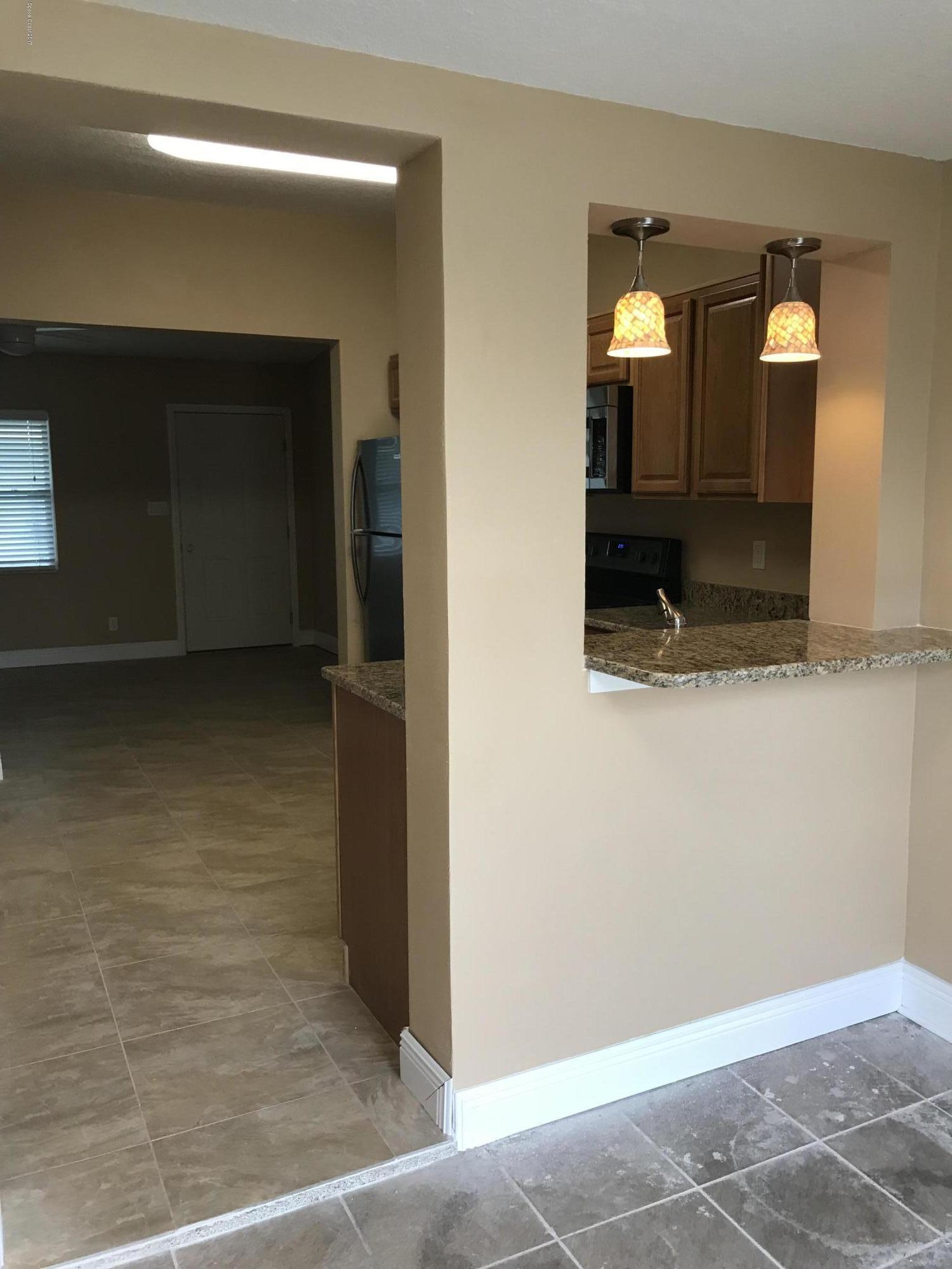 135 Roosevelt Avenue, 135 A
