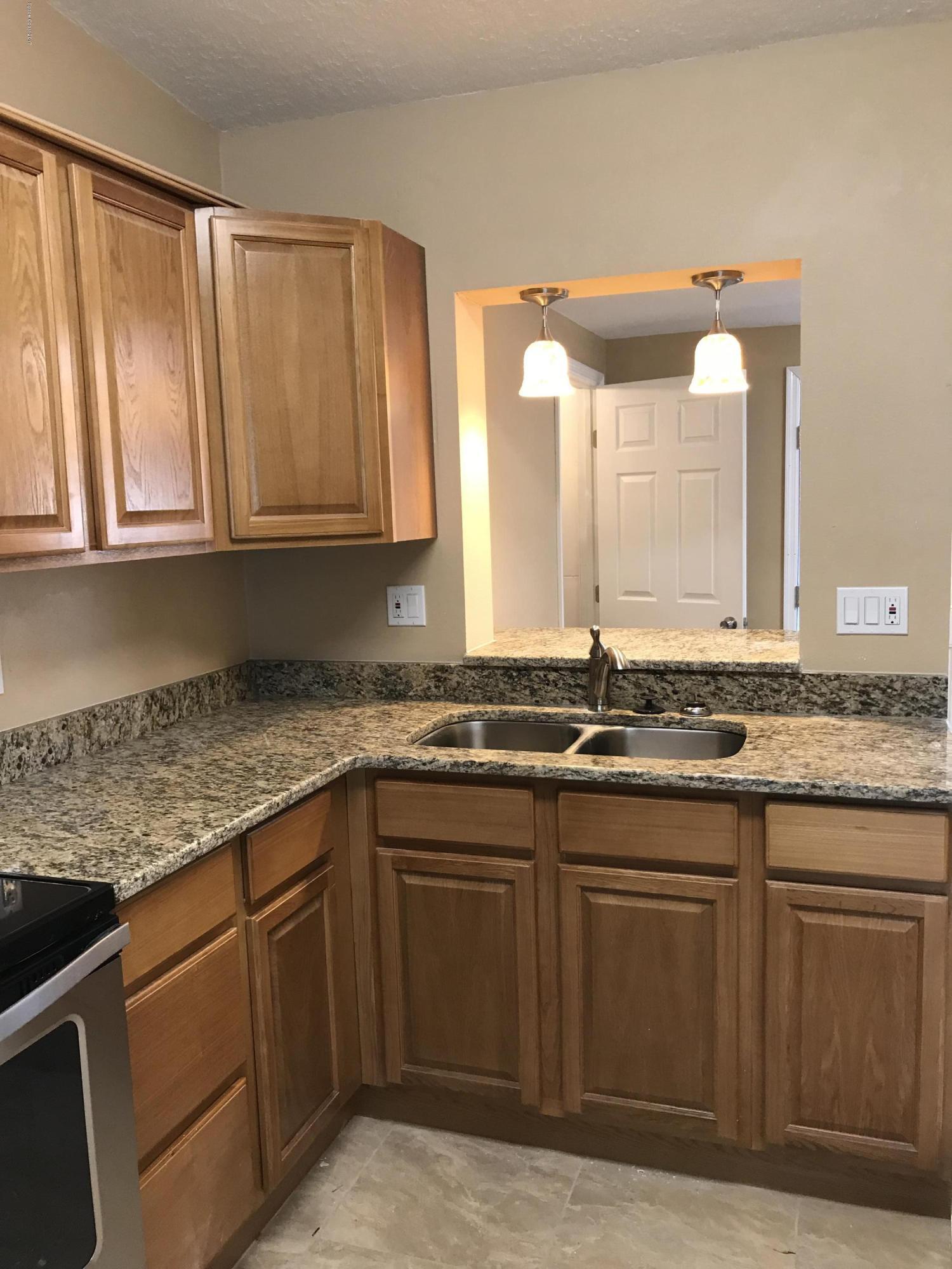 135 Roosevelt Avenue, 135 A