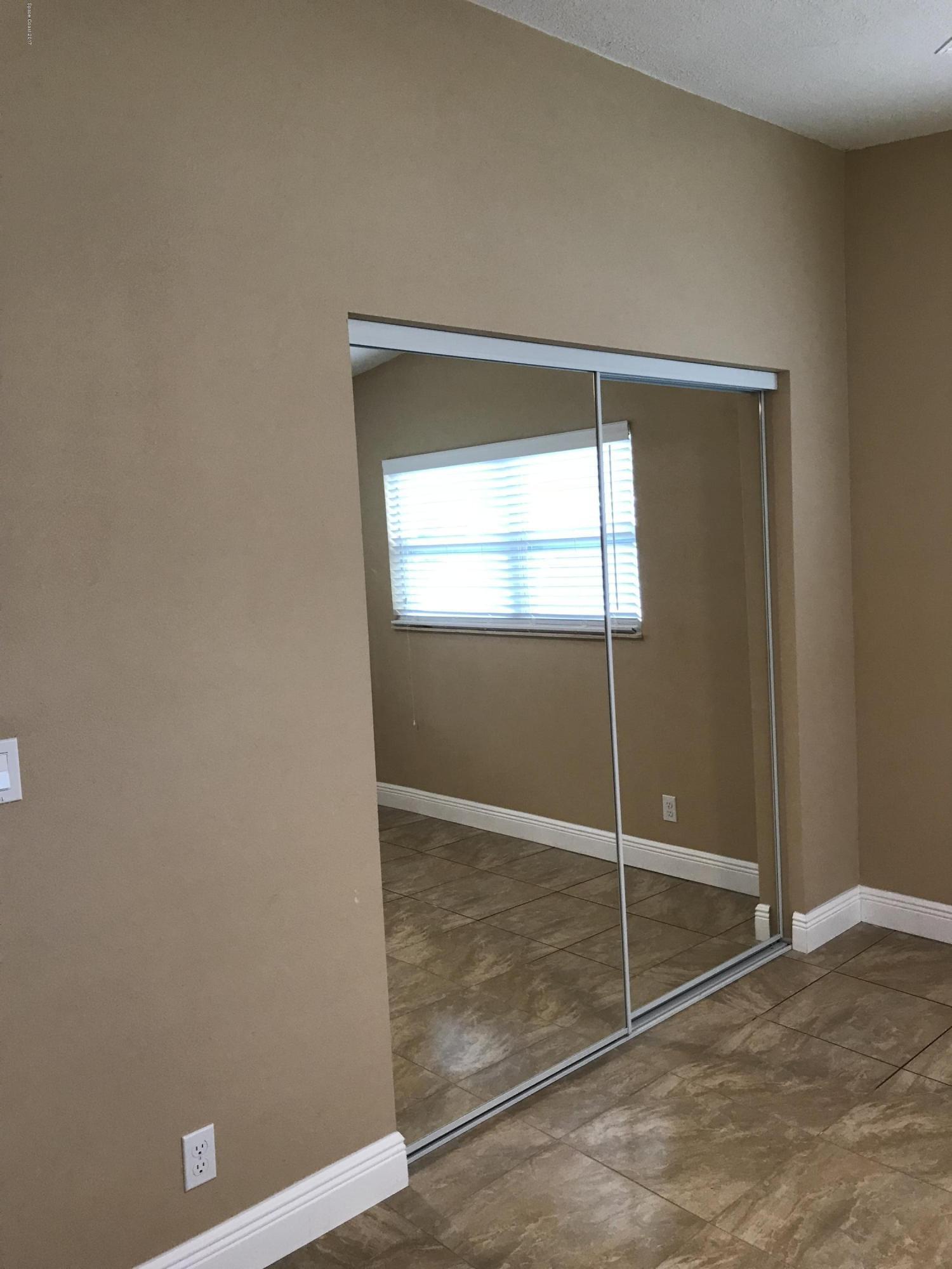 135 Roosevelt Avenue, 135 A