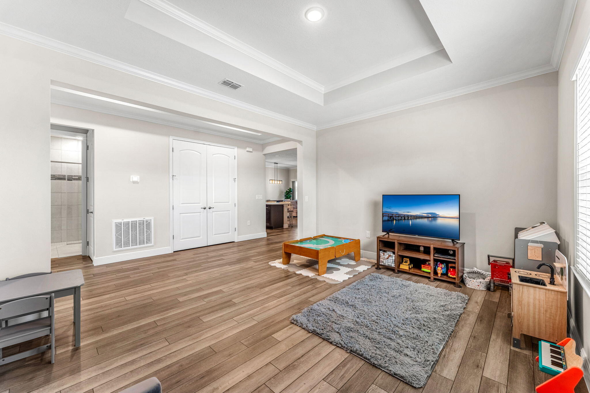 4180 Domain Court