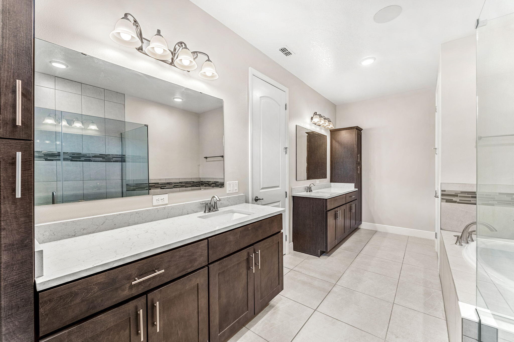 4180 Domain Court