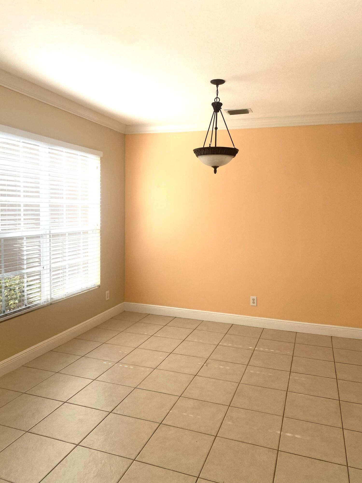 4031 Caparosa Circle