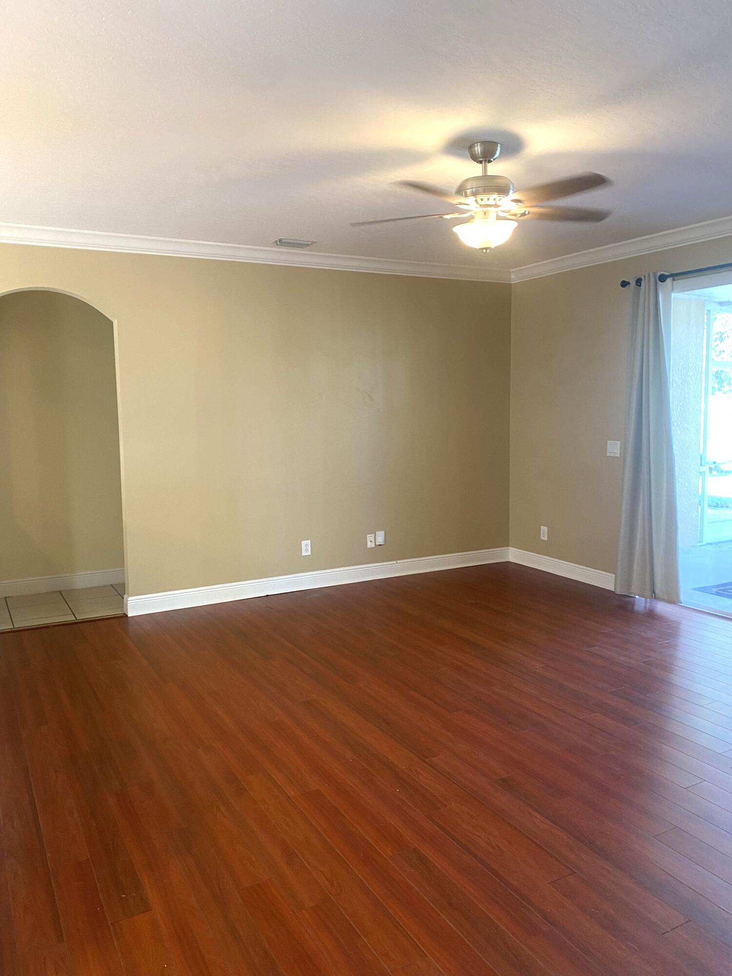 4031 Caparosa Circle