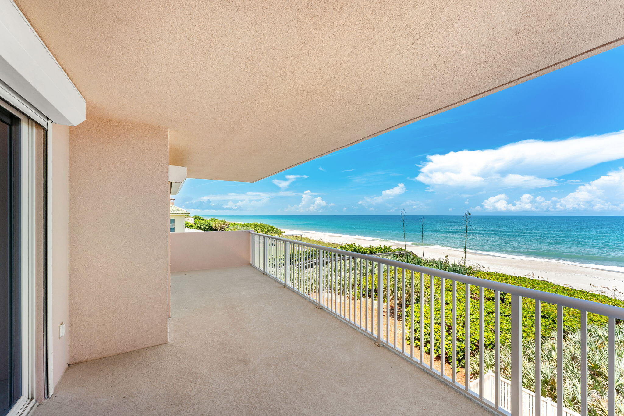 1845 N Highway A1a, 302