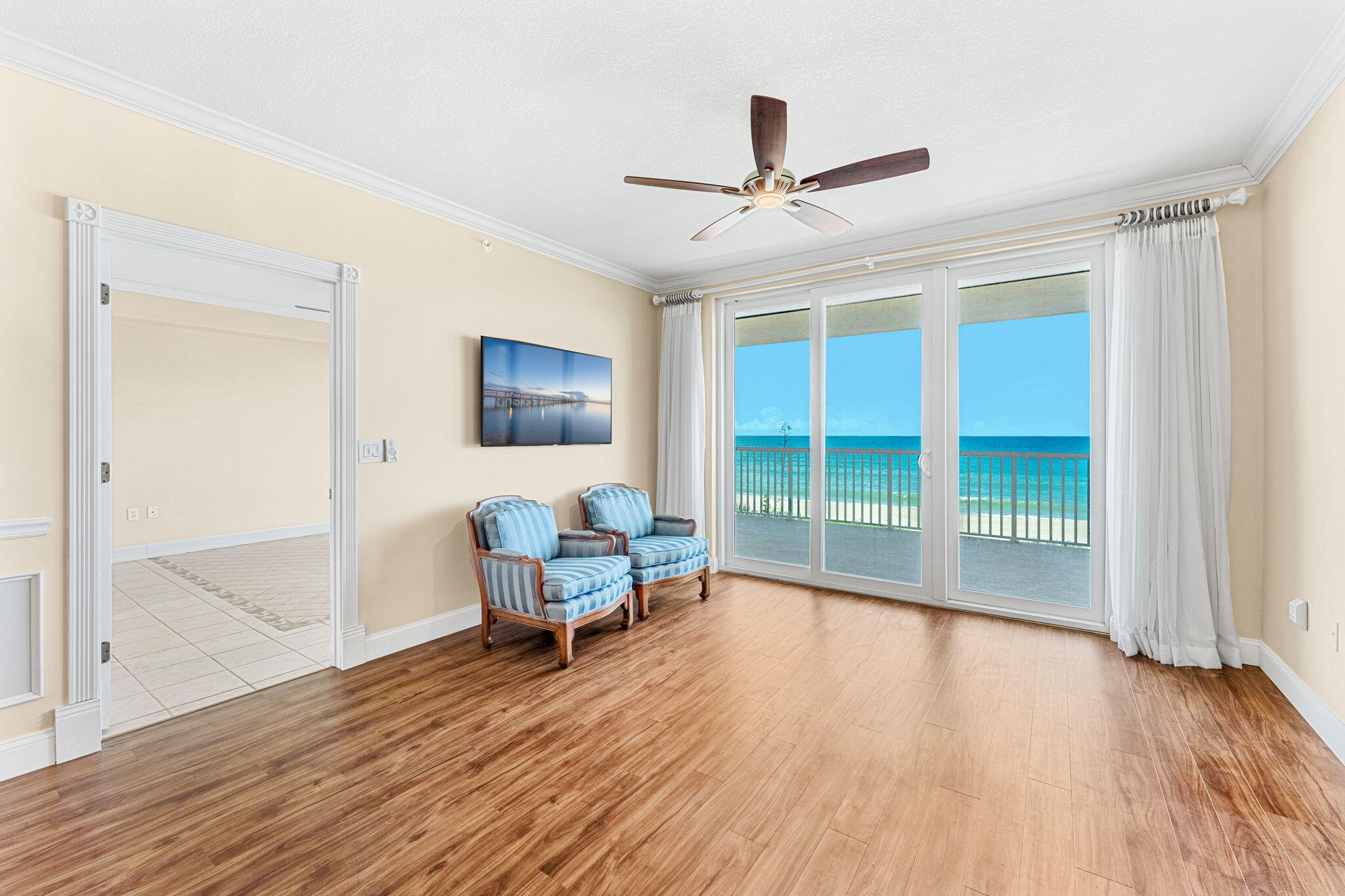 1845 N Highway A1a, 302