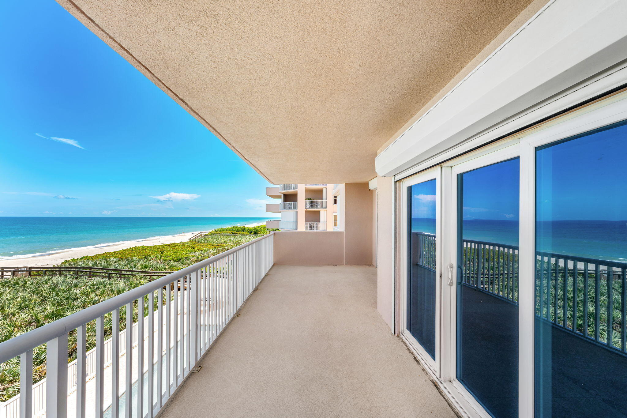 1845 N Highway A1a, 302
